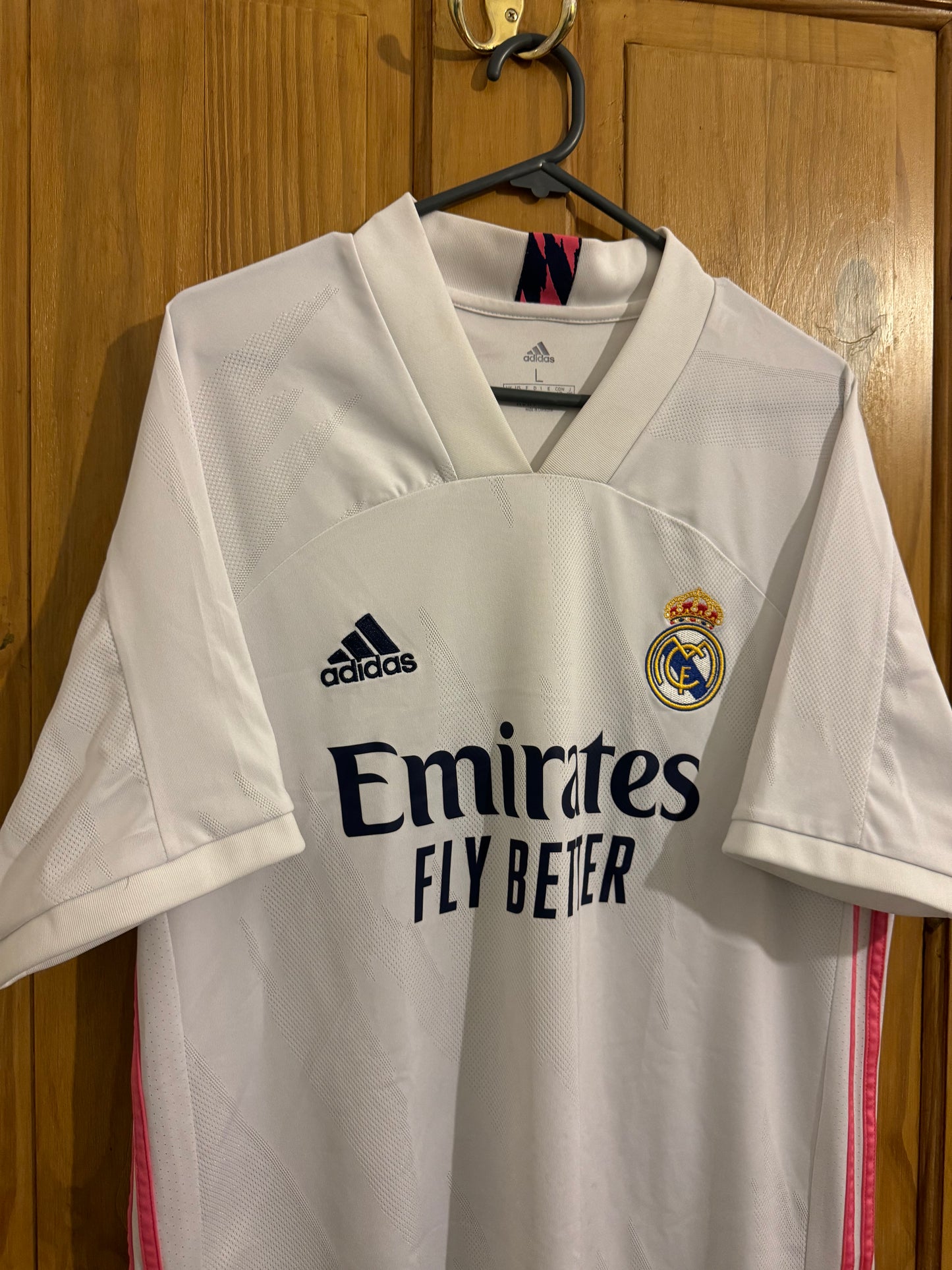 Real Madrid Football Shirt - 2020 / 2021 - Home - Large