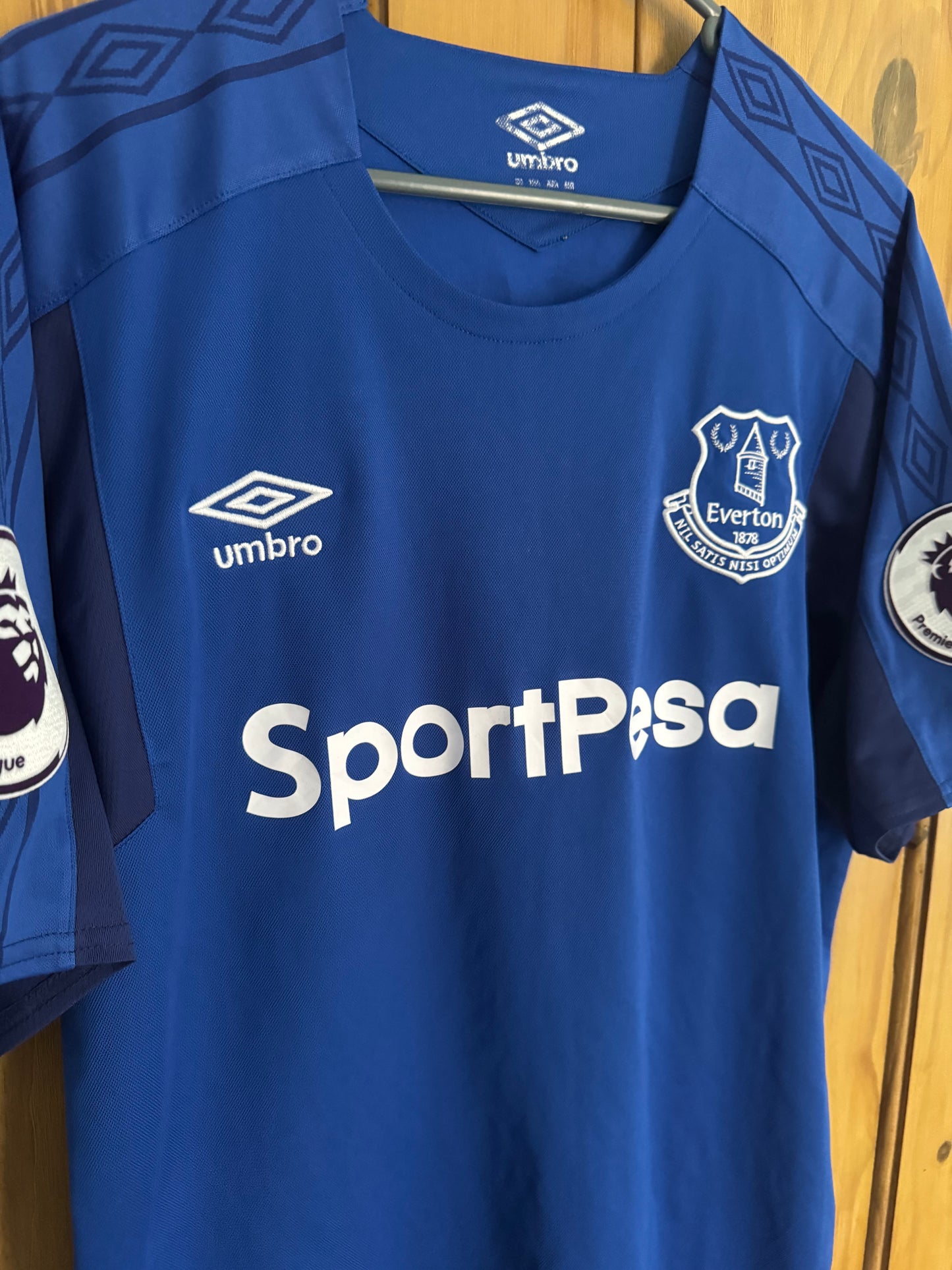 Everton Football Shirt - 2017 / 2018 - Home - XL - #10 Wayne Rooney