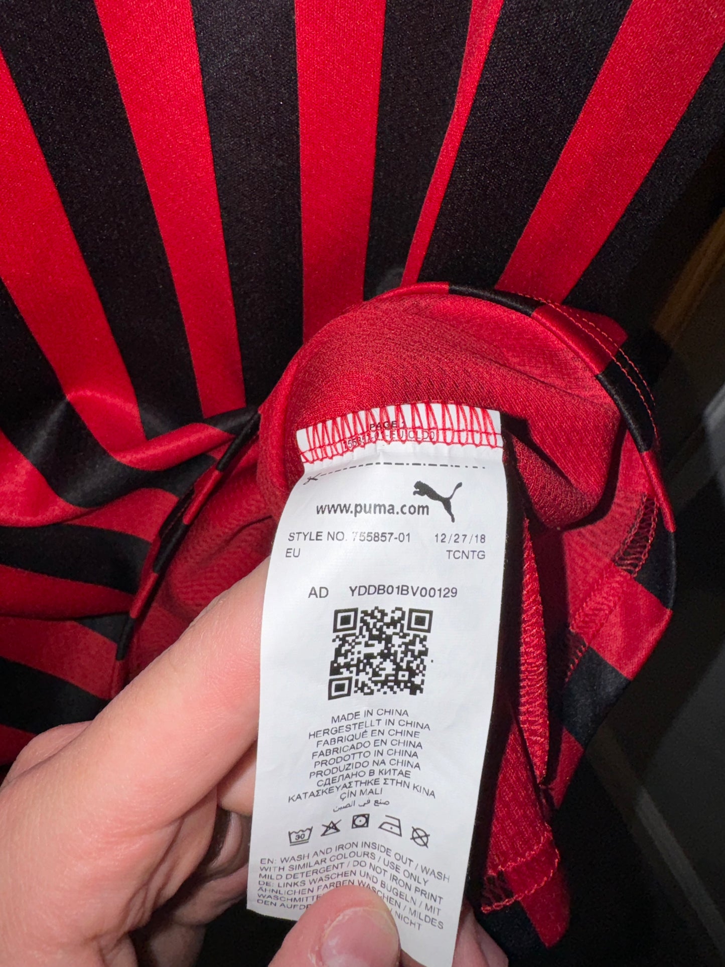 AC Milan Football Shirt - 2019 / 2020 - Home - Large - #9 Piatek