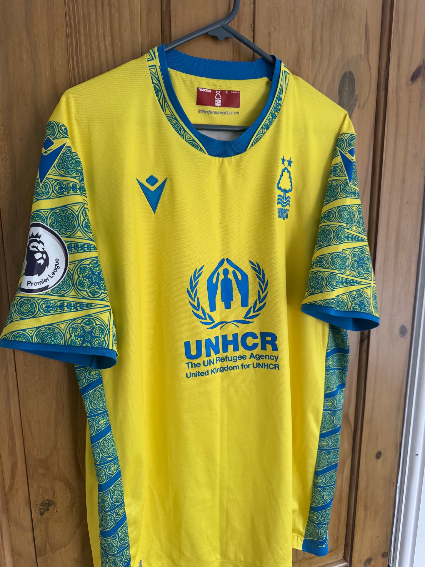Nottingham Forest Football Shirt - 2022 / 2023 - Away - XL - with sponsor