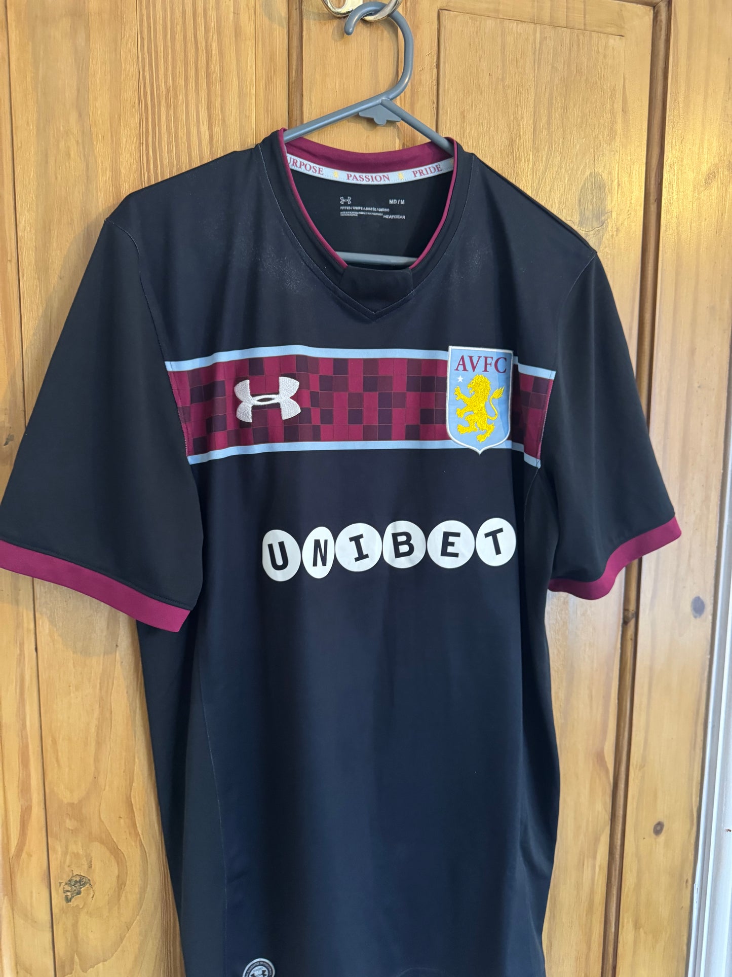 Aston Villa Football Shirt - 2017 / 2018 - Away - Medium - #26 John Terry