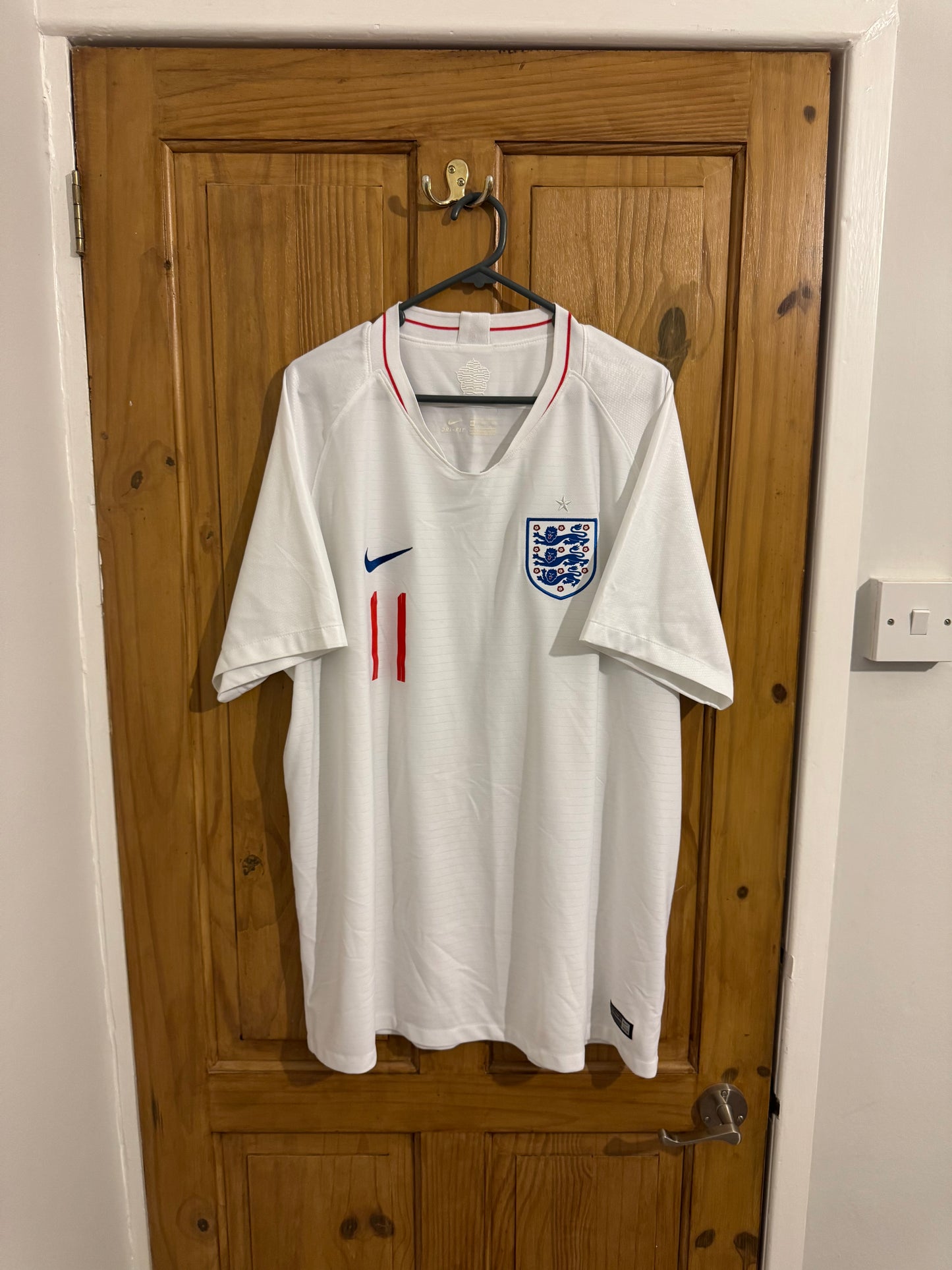 England Football Shirt - 2018 - Home - XXL - #11 Jamie Vardy