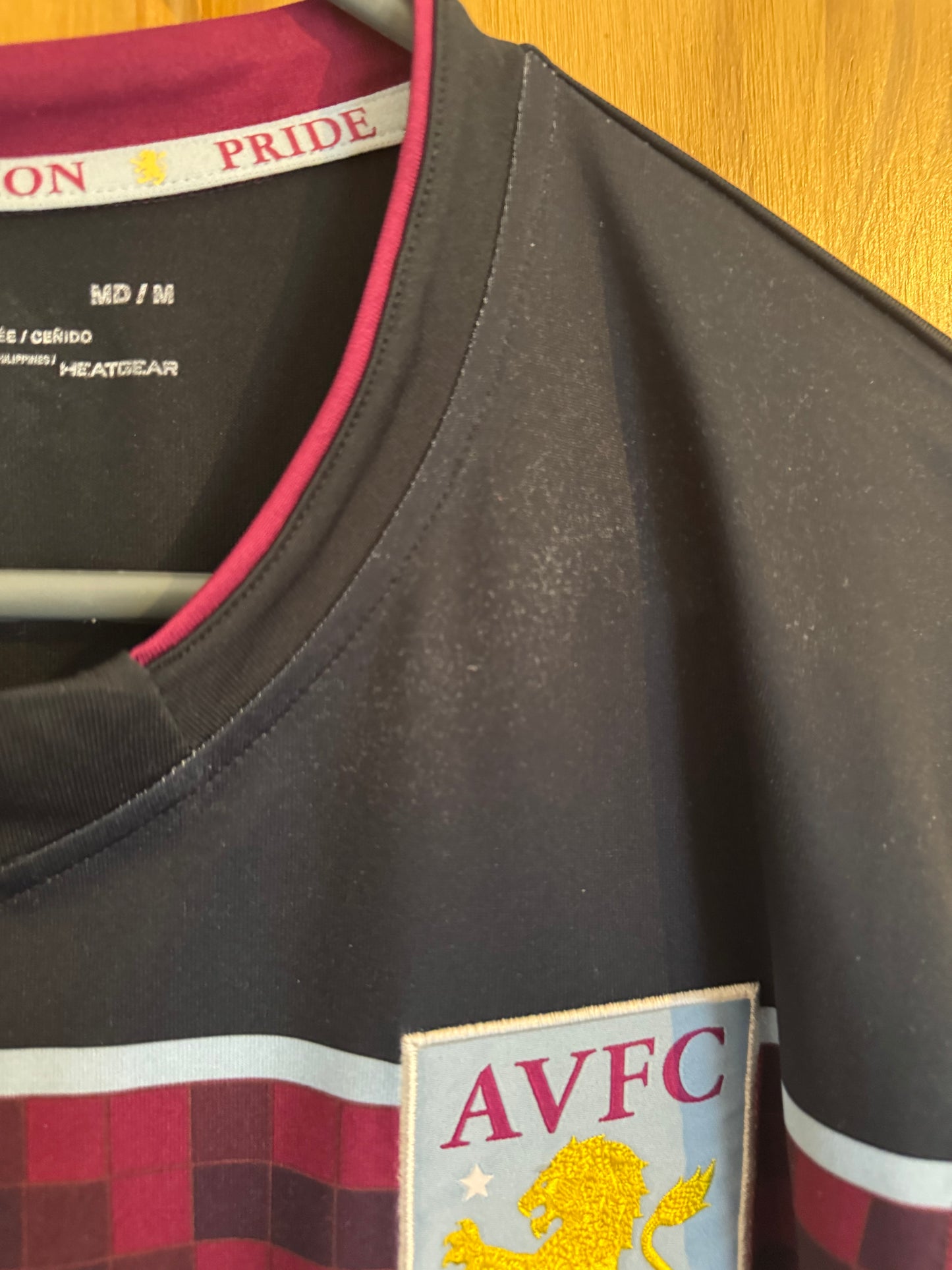 Aston Villa Football Shirt - 2017 / 2018 - Away - Medium - #26 John Terry