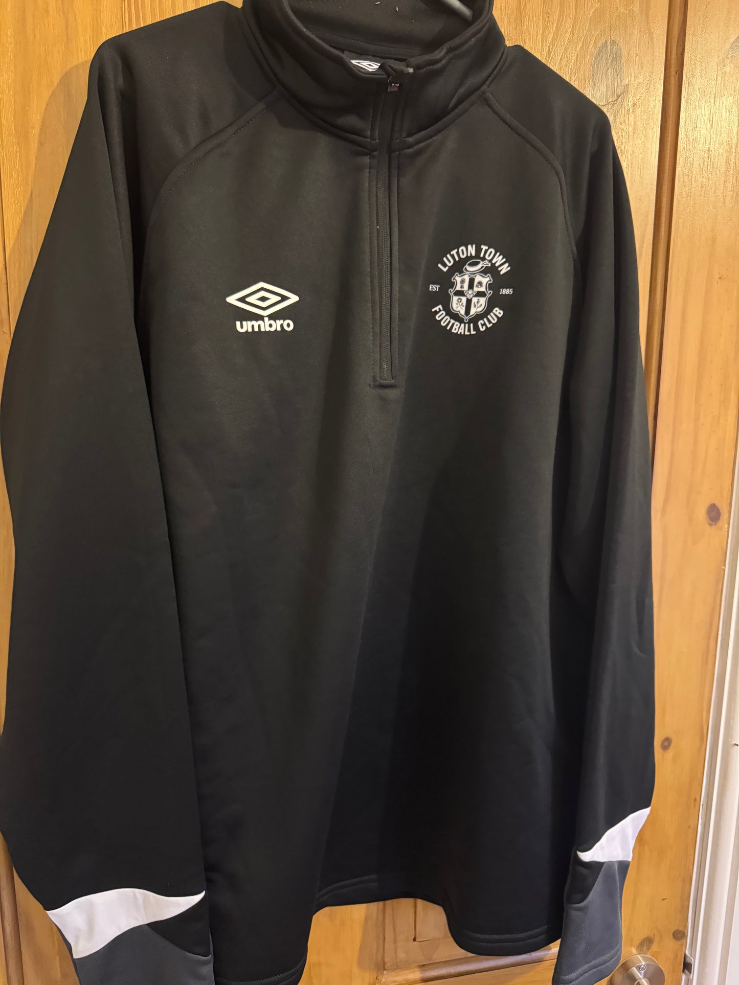 Luton Town Football Shirt - 1/4 Zip - Training Top - 2020 / 2021 / 2022 - XL