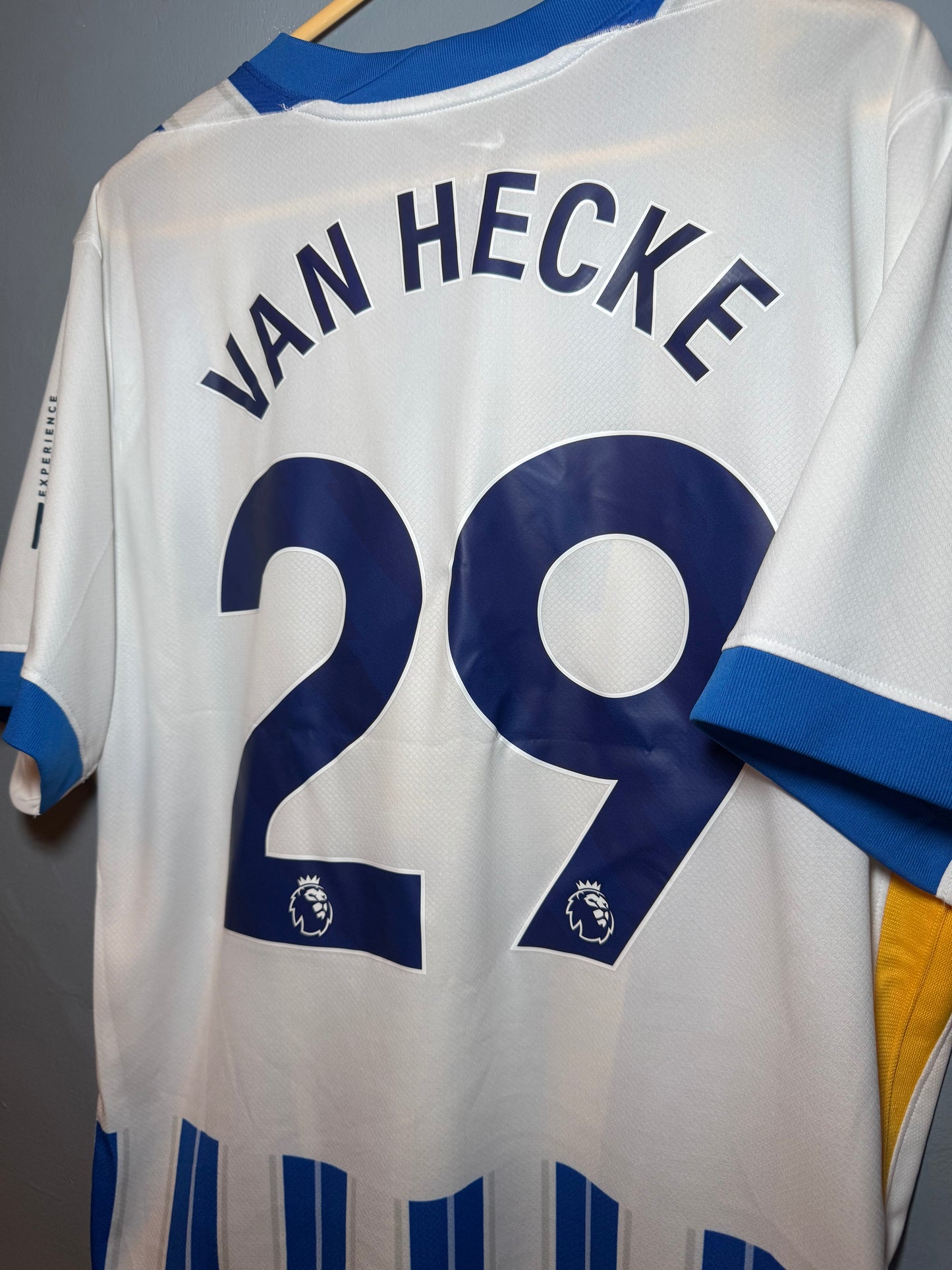 Brighton and Hove Albion Football Shirt - 2024 / 2025 - Home - XL - #29 van Hecke