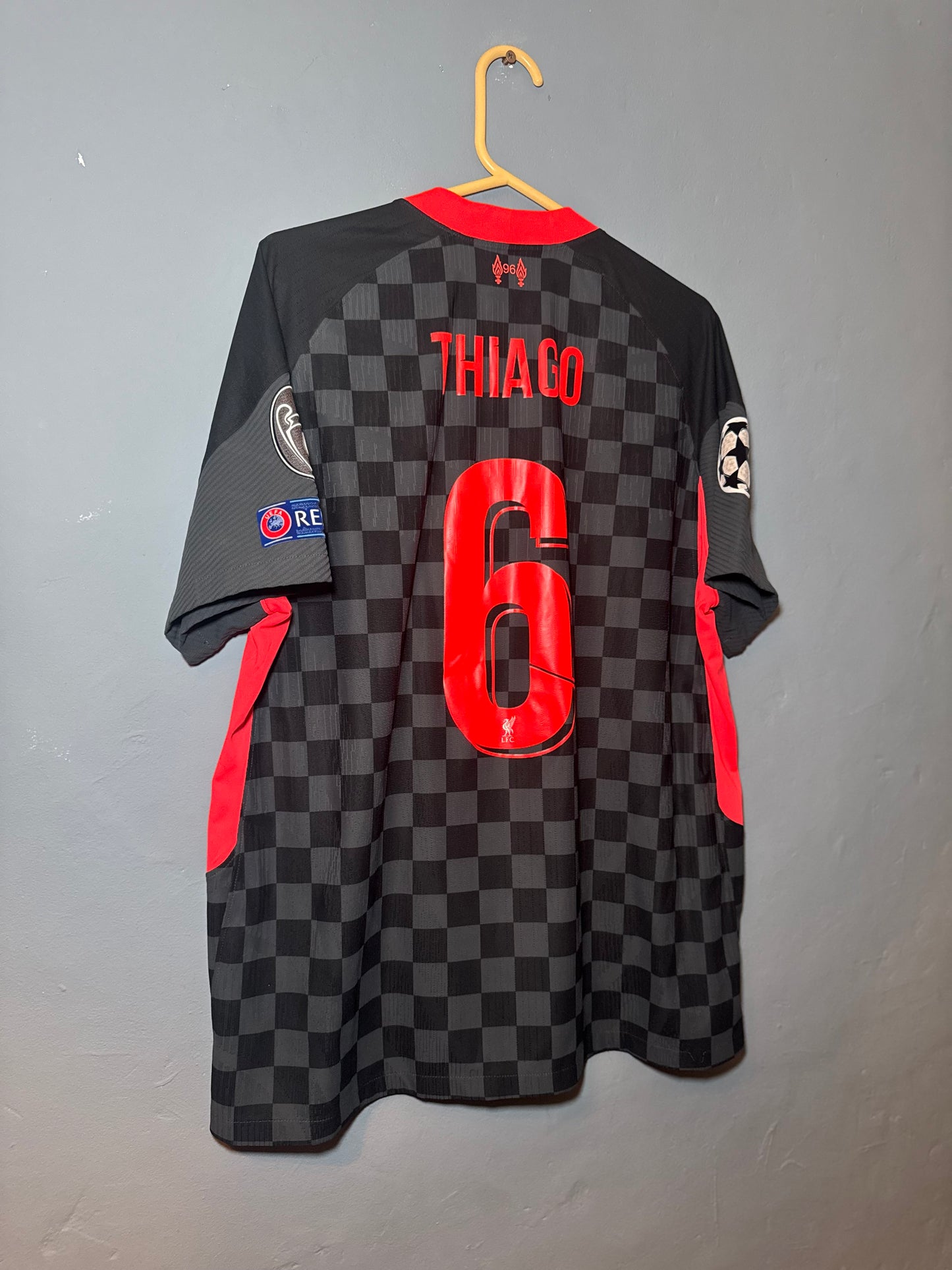 Liverpool Football Shirt - 2020 / 2021 - Third - XL - #6 Thiago - Vaporknit