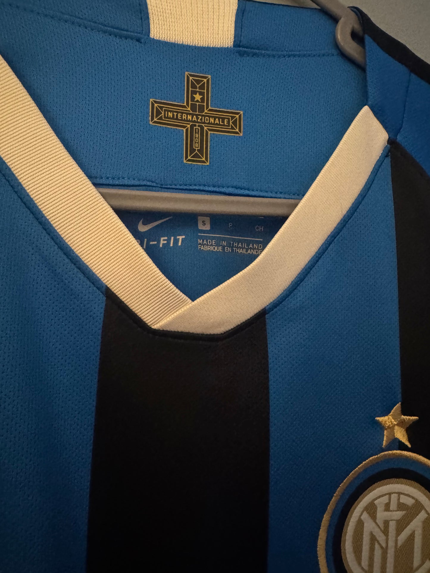 Inter Milan Football Shirt - 2019 / 2020 - Home - Small