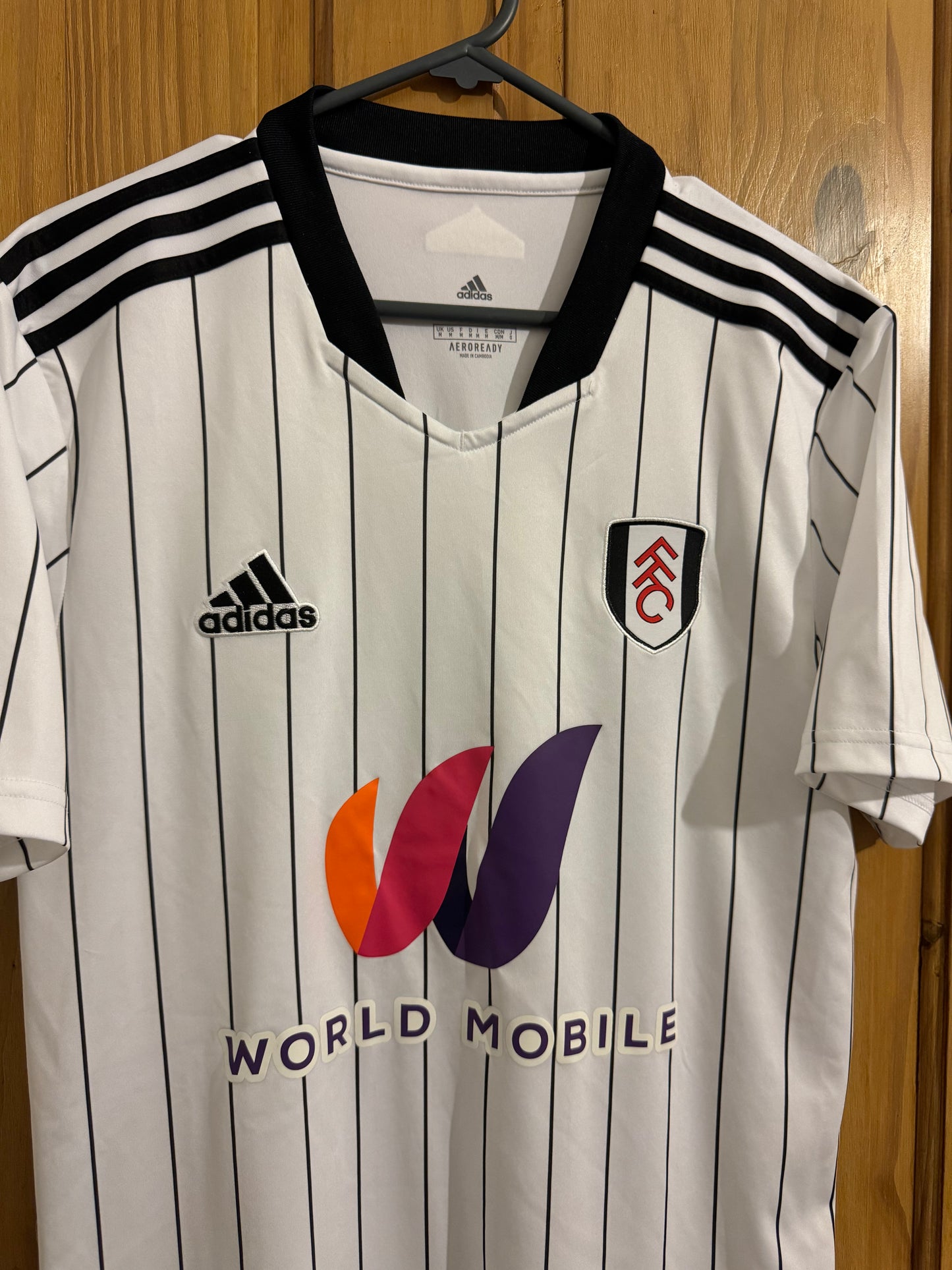Fulham Football Shirt - 2021 / 2022 - Home - Medium