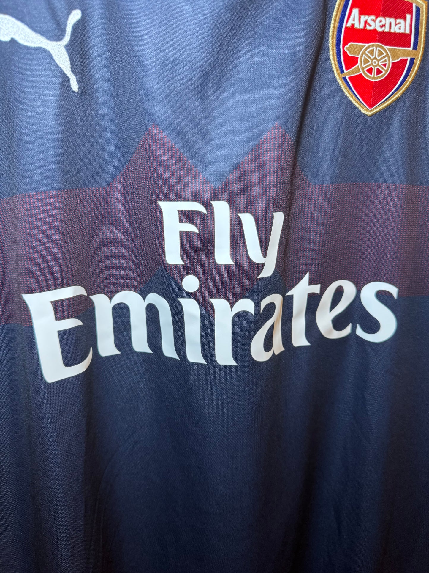 Arsenal Football Shirt - 2018 / 2019 - Away - XL - #10 Mesut Ozil