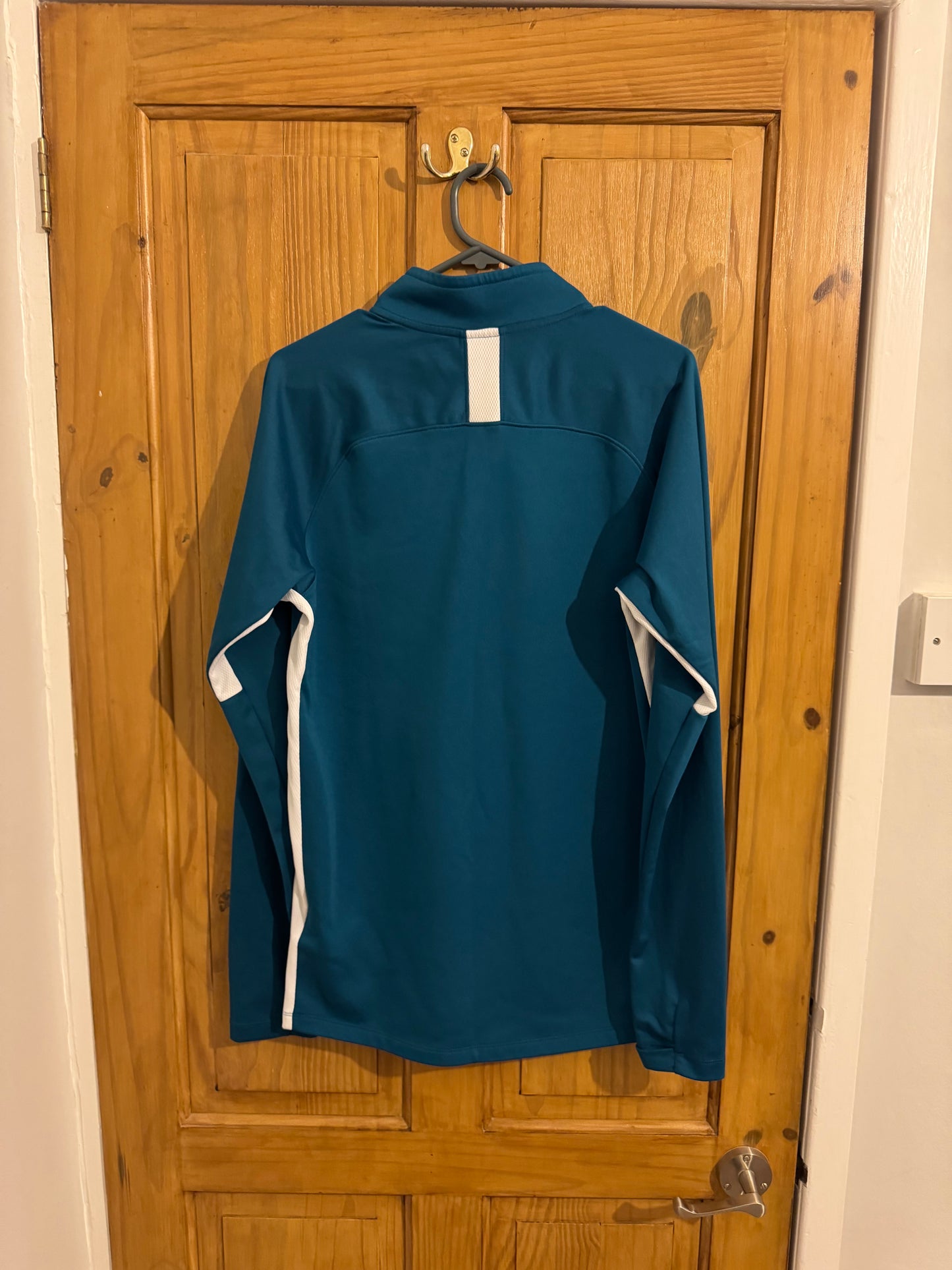 Brighton & Hove Albion Football Top - 2014 / 2015 / 2016 - 1/4 Zip - Small