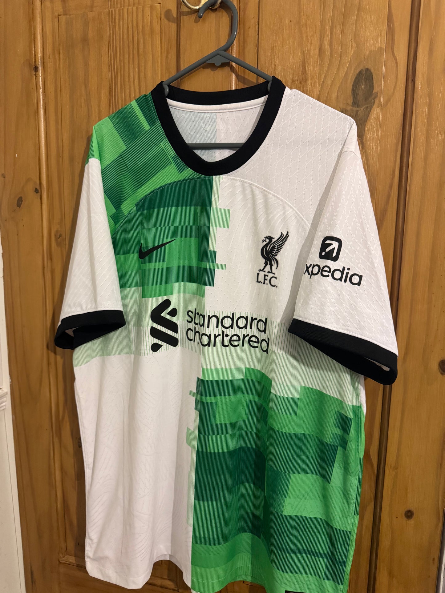 Liverpool Football Shirt - 2023 / 2024 - Away - XL - Dri Fit Adv - VaporKnit