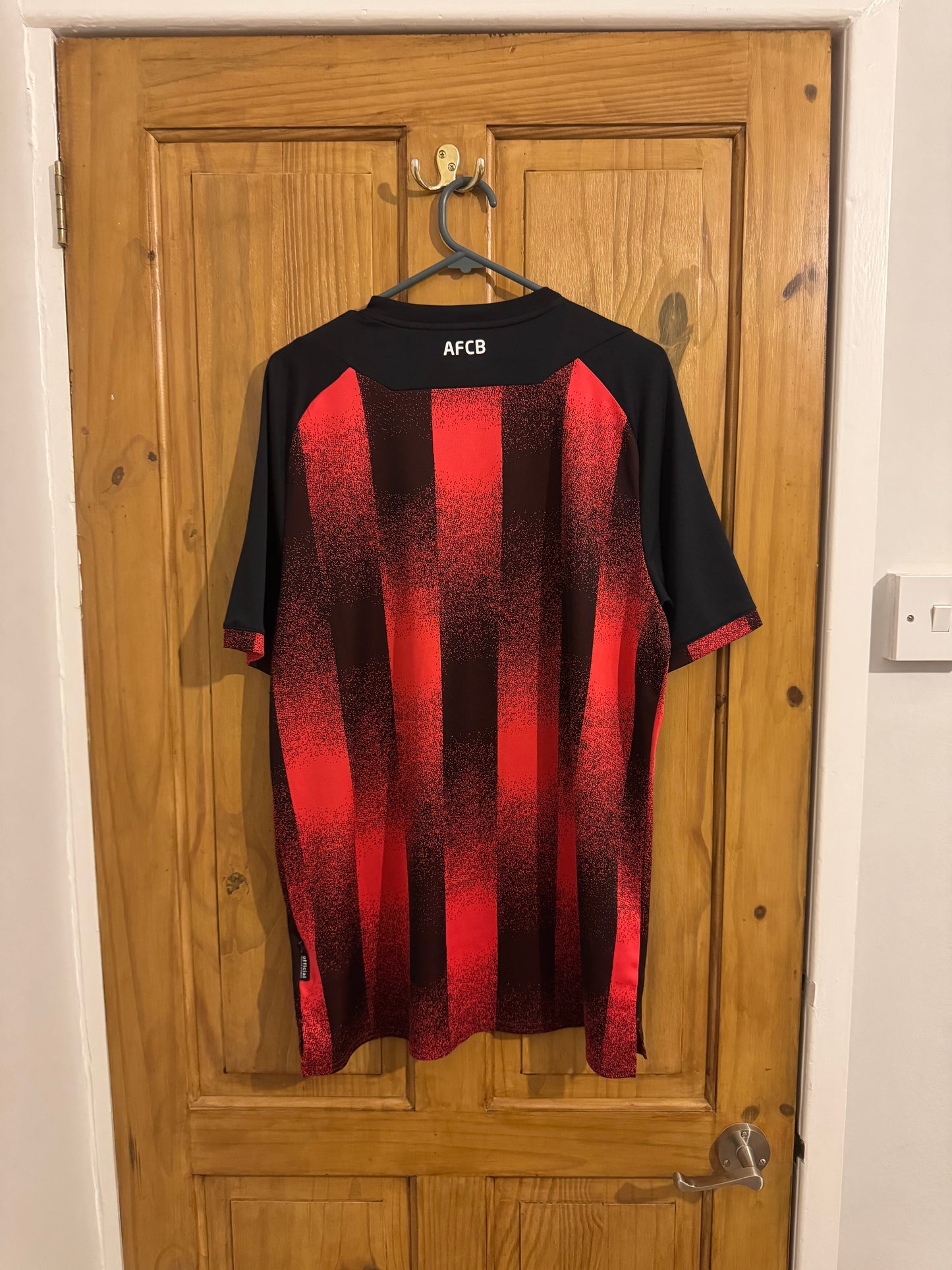 AFC Bournemouth Football Shirt - 2020 / 2021 - Home - Large - Future Classic!