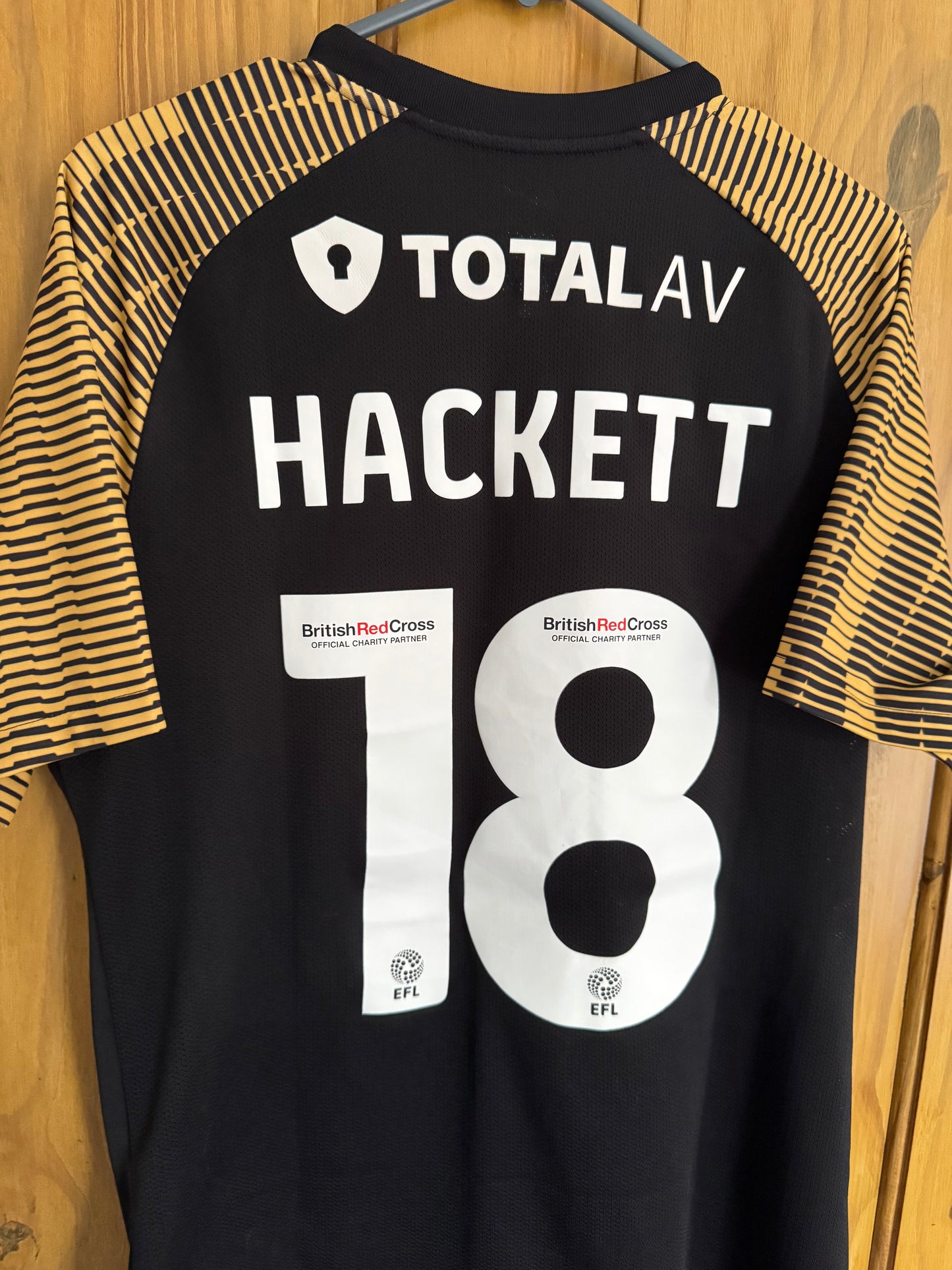 Portsmouth Football Shirt - 2022 / 2023 - Away - Medium - #18 Reeco Hackett