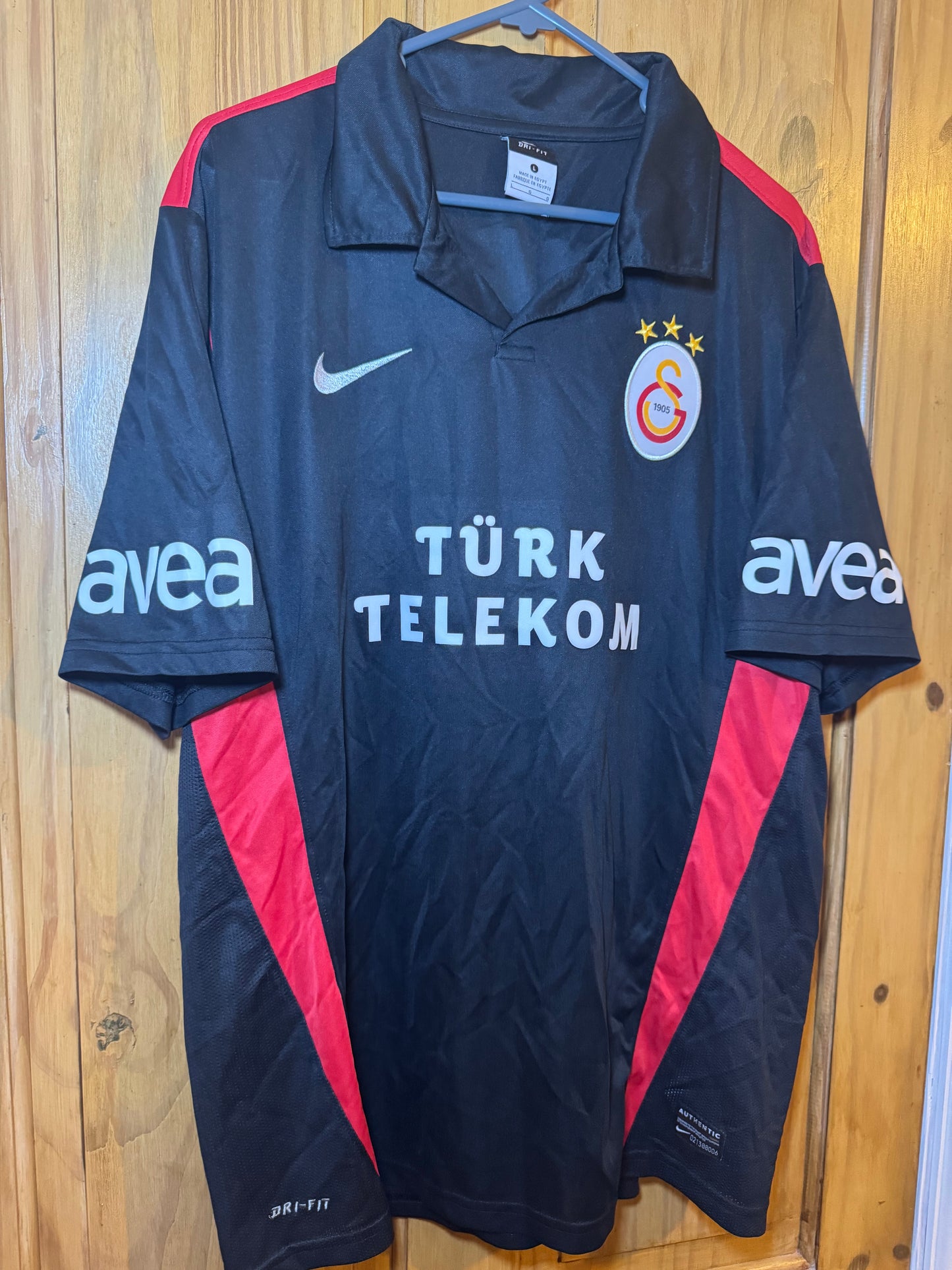 Galatasaray Football Shirt - 2011 / 2012 - Third - Large