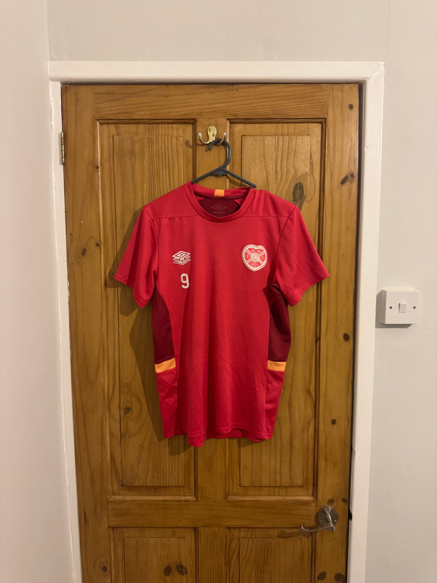 Heart Of Midlothian - 2021 - 2022 / 2023 - Training Top - Player Issue - #9 - Small