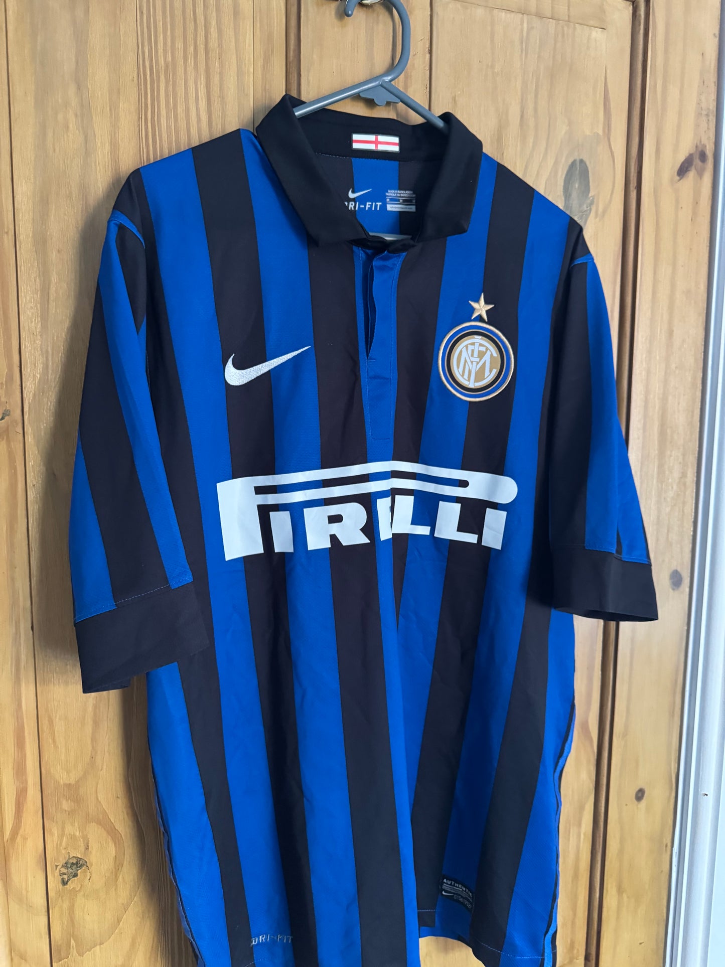 Inter Milan Football Shirt - 2011 / 2012 - Home - Medium