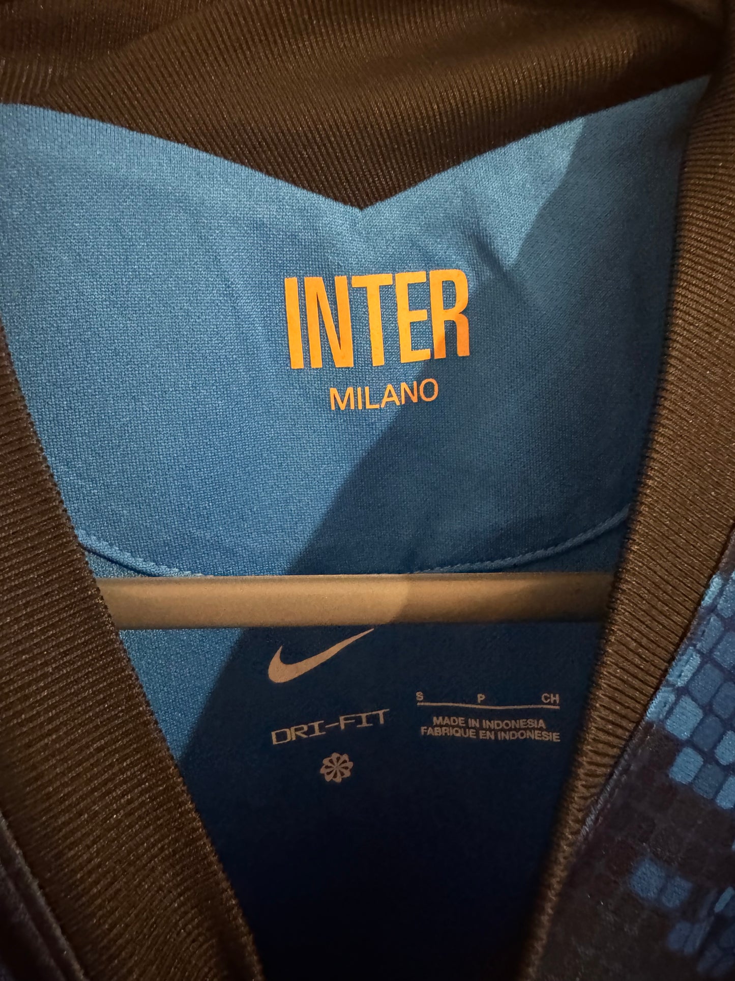 Inter Milan Football Shirt - 2021 / 2022 - Home - Small