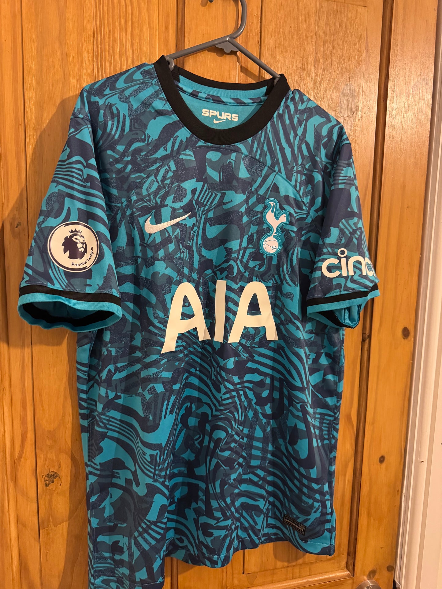 Tottenham Hotspur Football Shirt - 2022 / 2023 - Third - Large - #7 Son