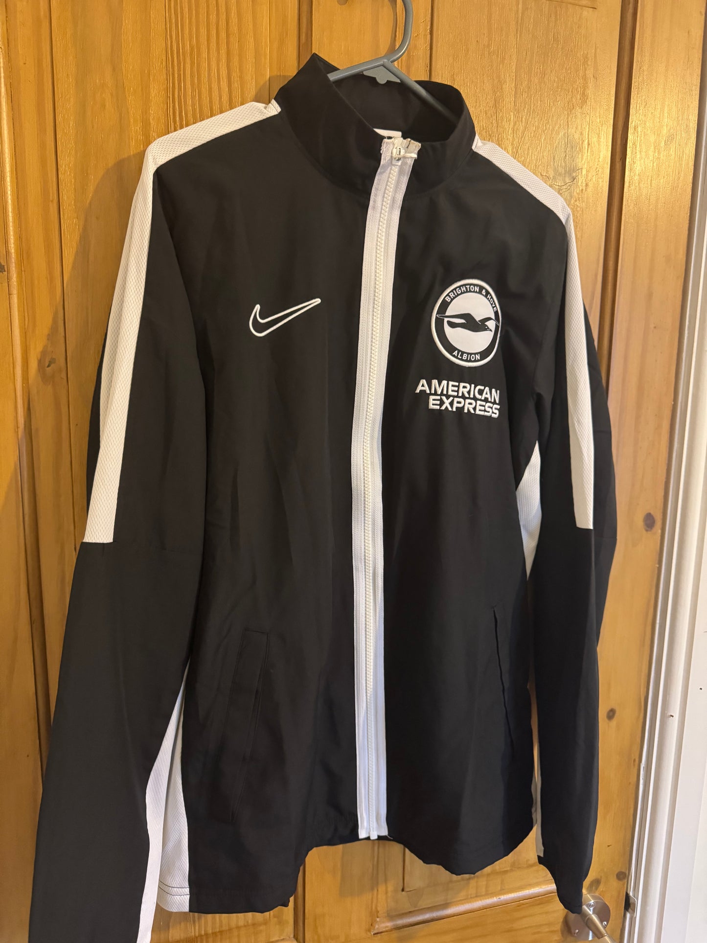 Brighton & Hove Albion Football Jacket - 2019 / 2020 / 2021 - Medium
