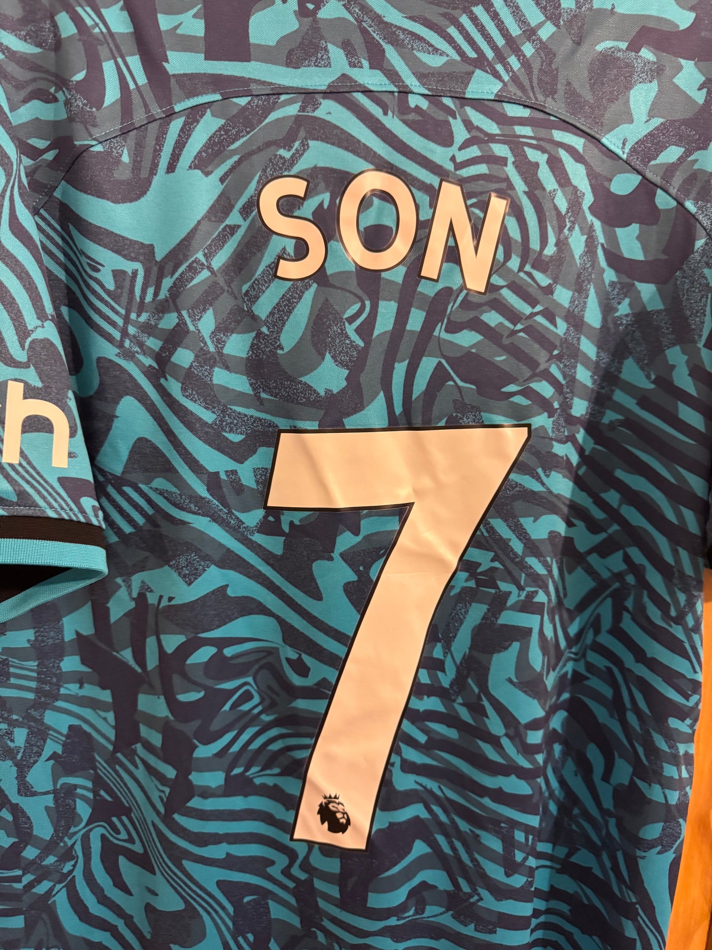Tottenham Hotspur Football Shirt - 2022 / 2023 - Third - Large - #7 Son