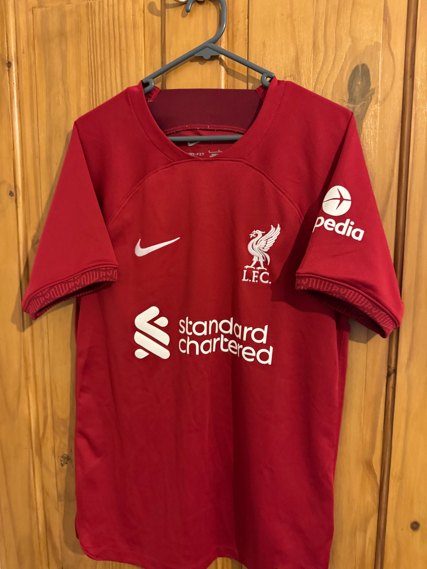 Liverpool Football Shirt - 2022 / 2023 - Home - Small - #9 Roberto Firmino
