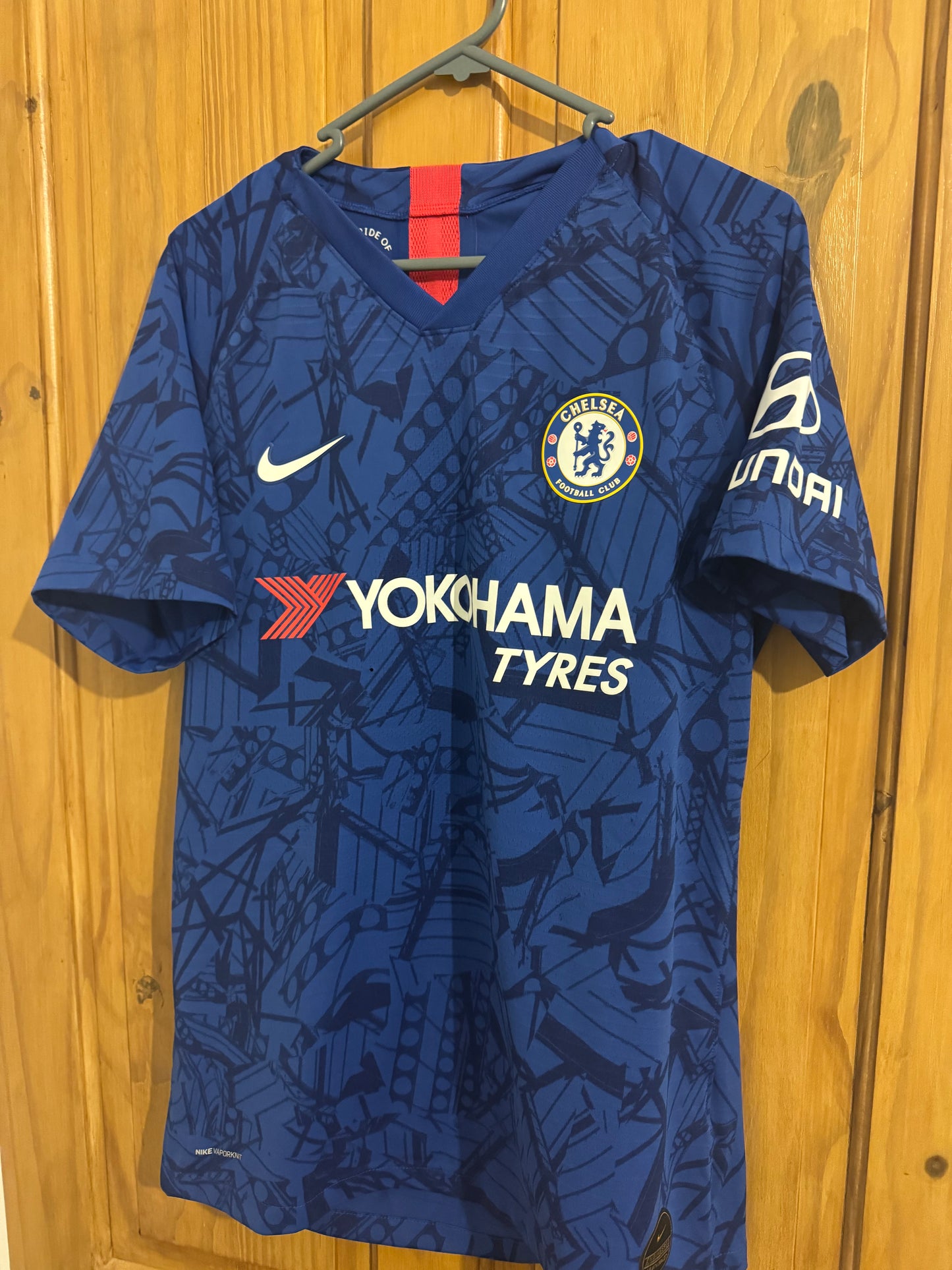 Chelsea Football Shirt - 2019 / 2020 - Home - Medium - #19 Mount - VaporKnit