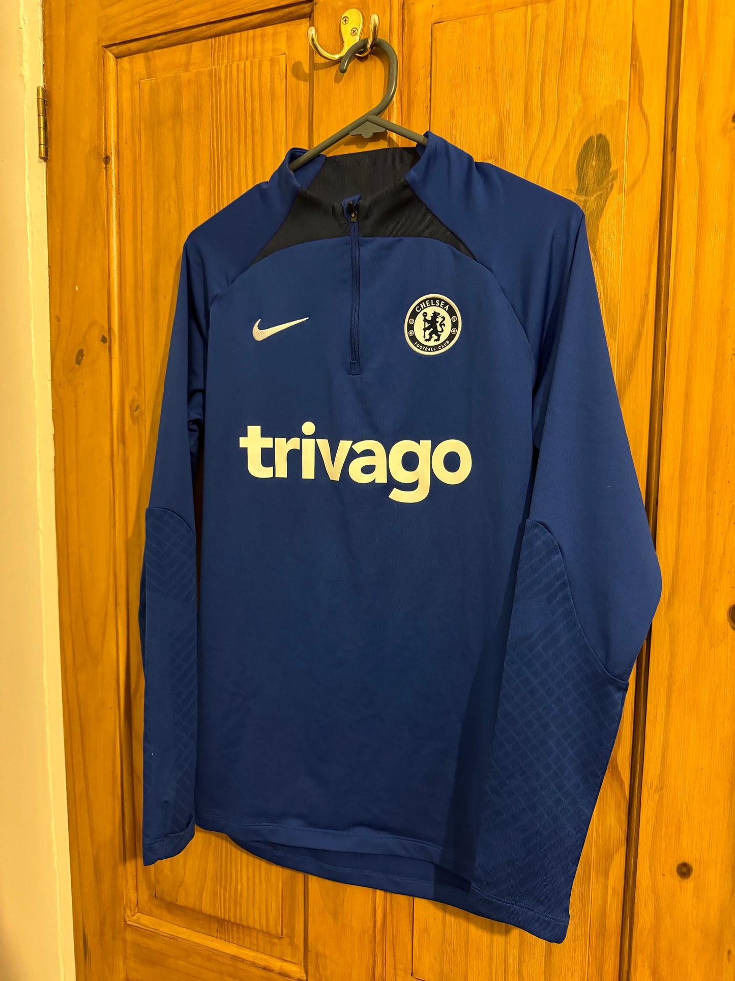 Chelsea Football Shirt - 2022 / 2023 - 1/4 Zip Drill Top - Dri Fit - Small