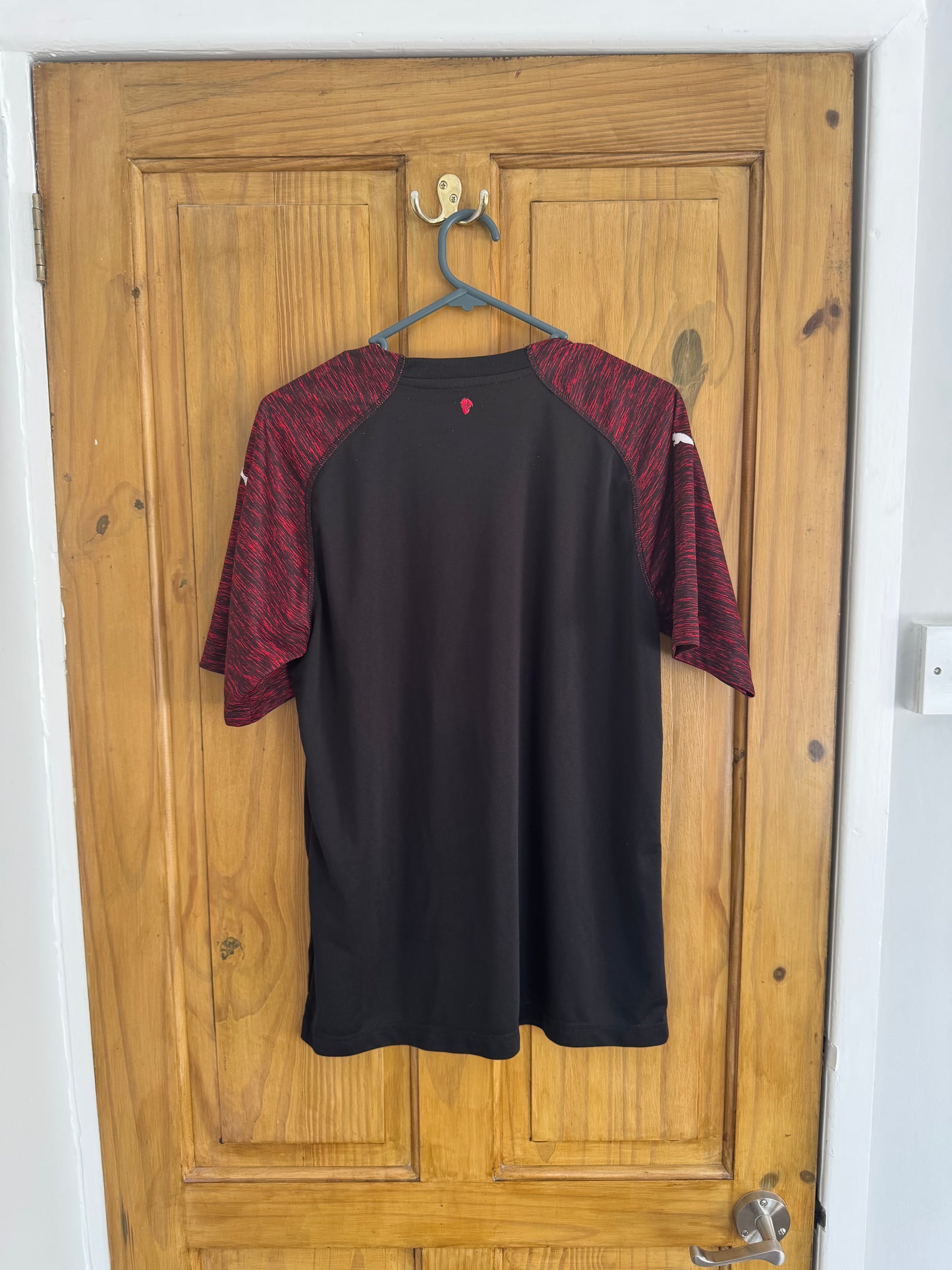 AC Milan Football Shirt - 2018 / 2019 - Third - Medium