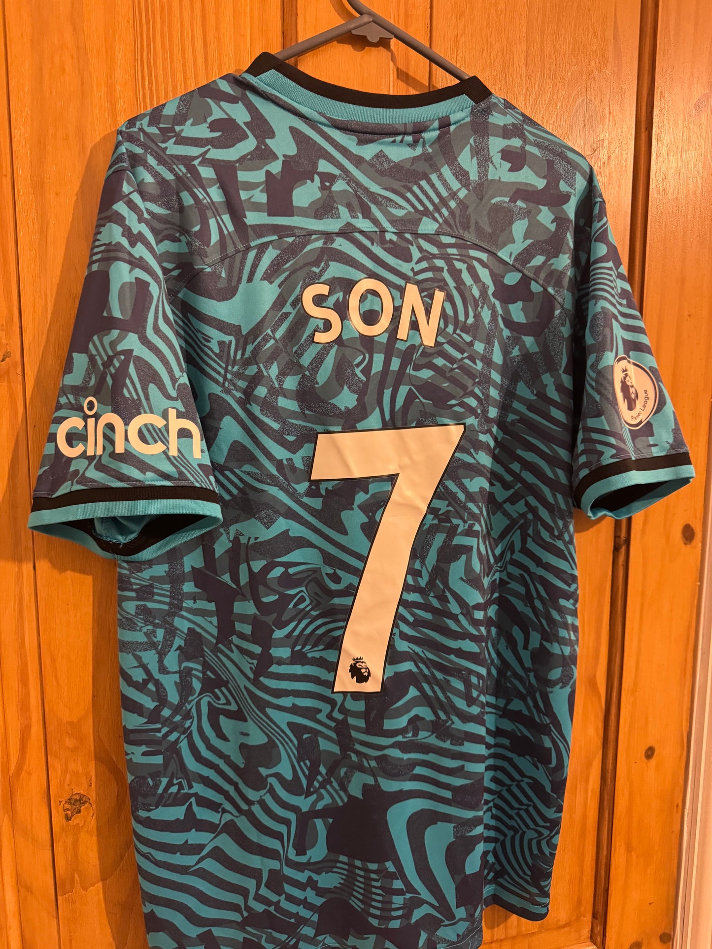 Tottenham Hotspur Football Shirt - 2022 / 2023 - Third - Large - #7 Son