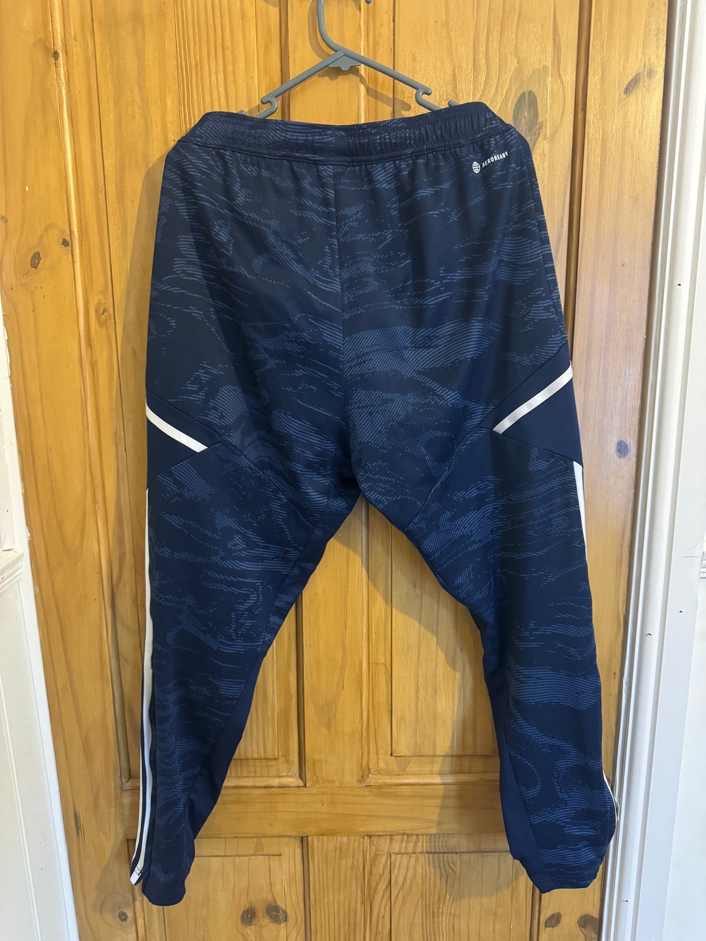 Juventus Football Tracksuit Bottoms - 2022 / 2023 / 2024 - Large