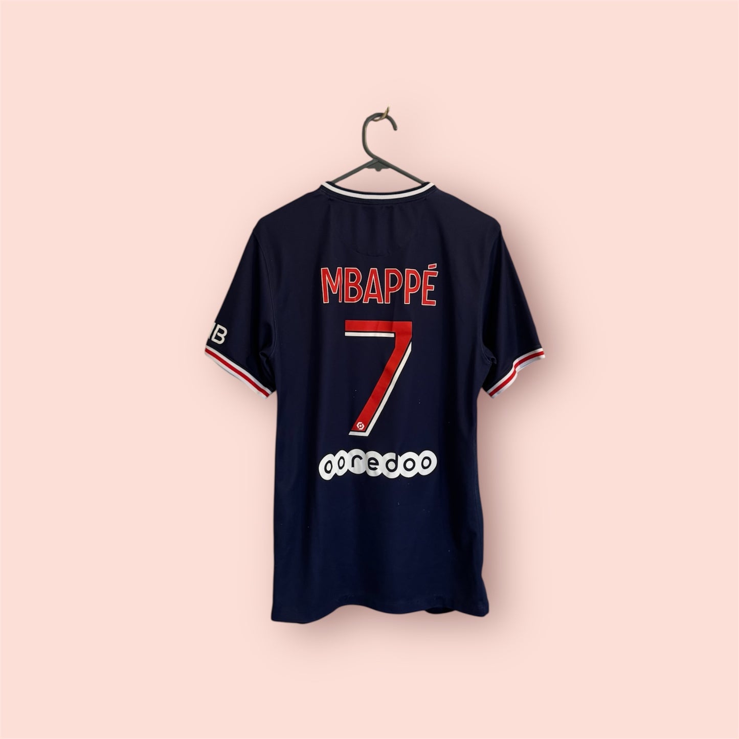 PSG Football Shirt - Paris Saint Germain - 2020 / 2021 - Home - Small - #7 Mbappe