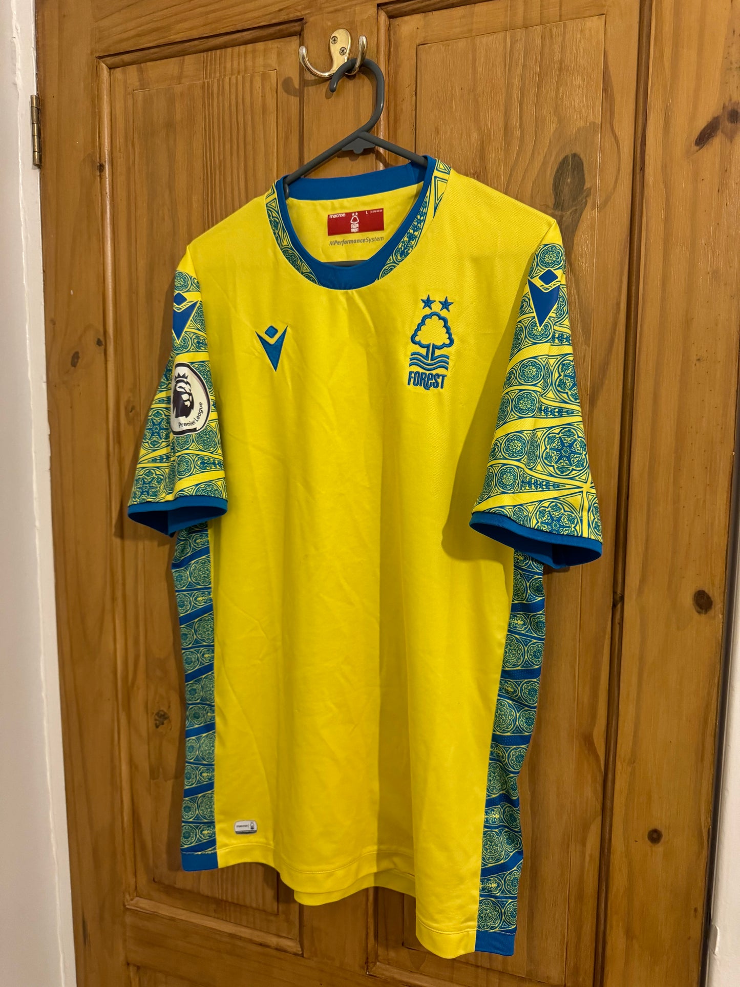 Nottingham Forest Football Shirt - 2022 / 2023 - Away - Large