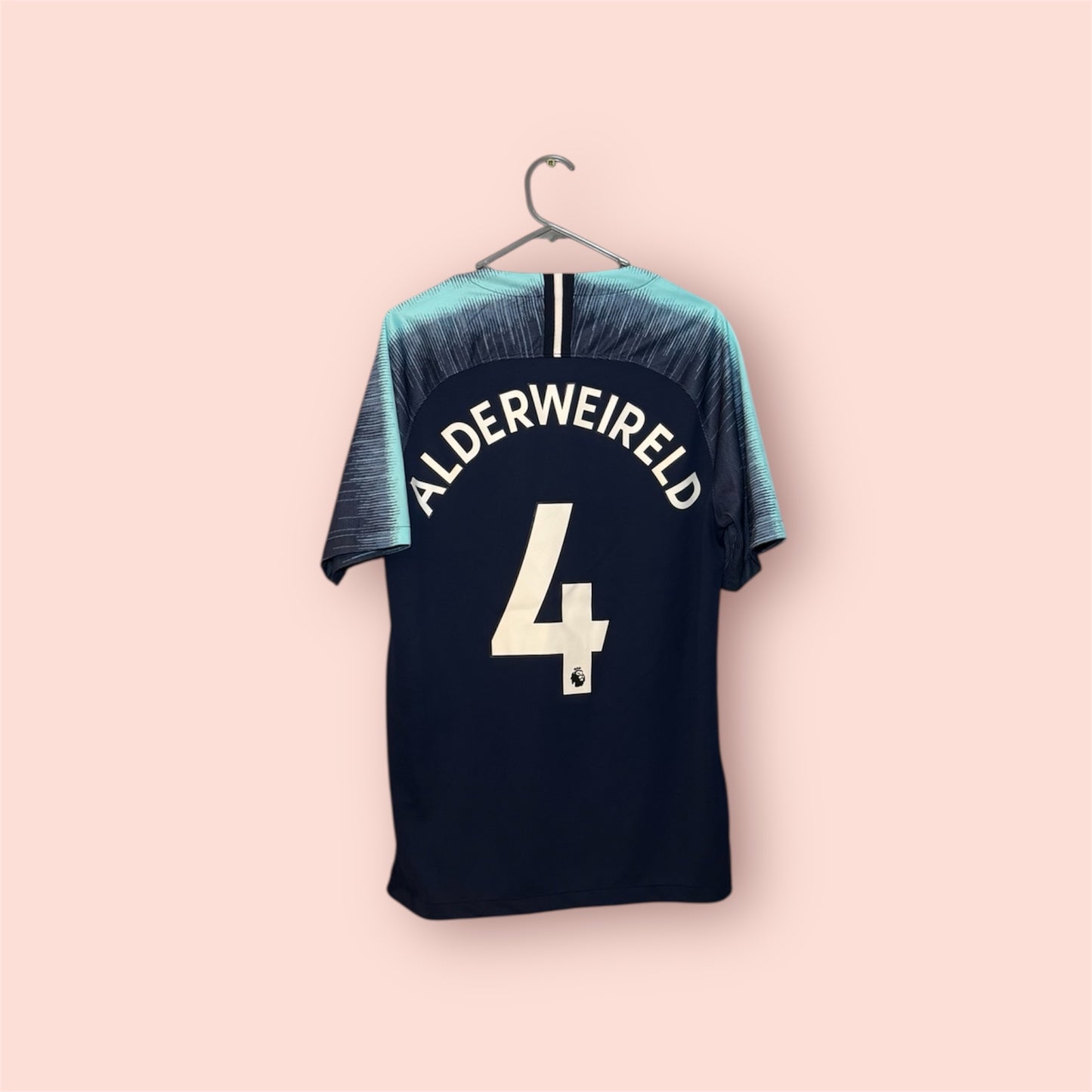 Tottenham Hotspur Football Shirt - 2018 / 2019 - Away - Medium - #4 Alderweireld