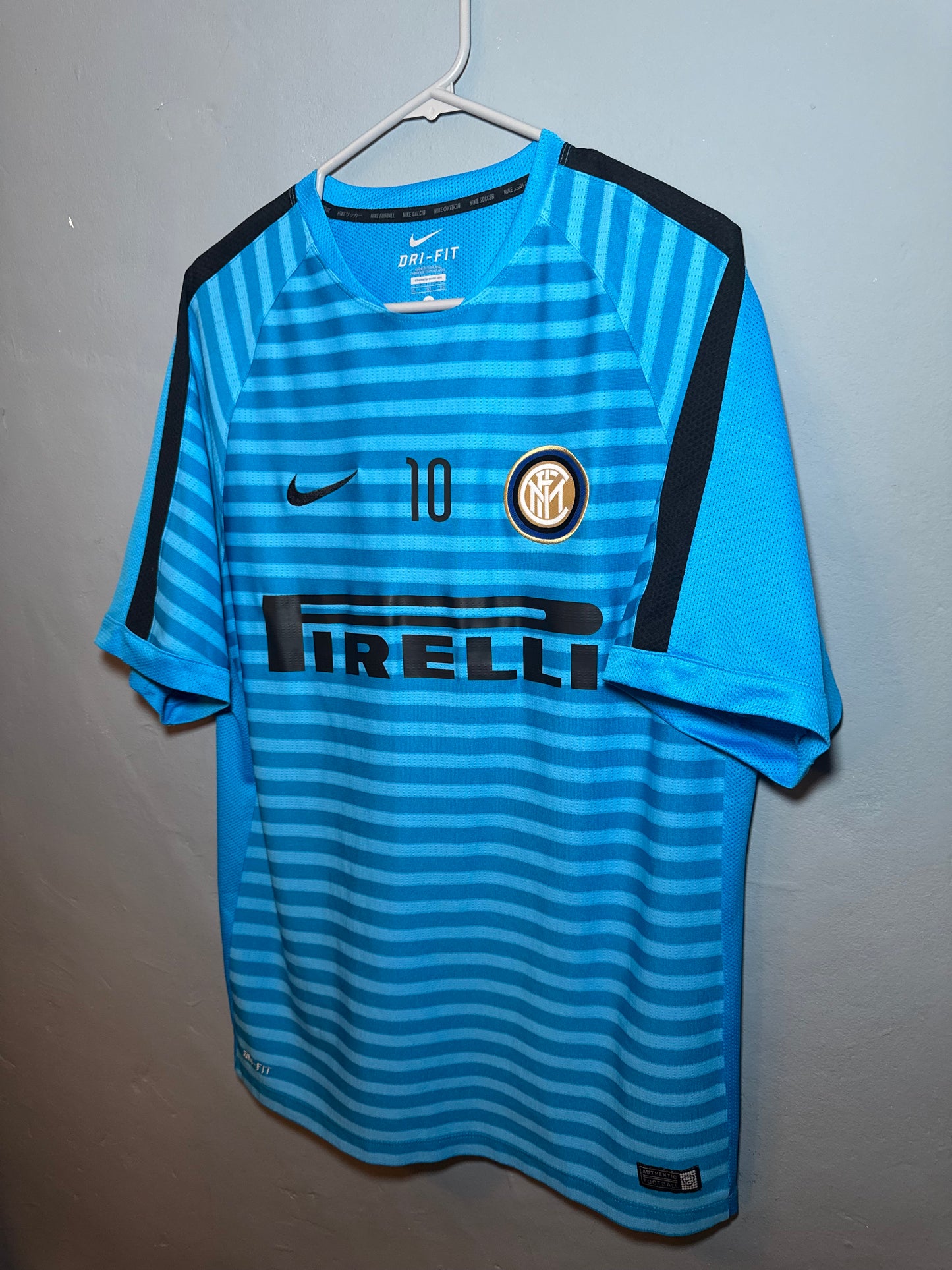 Inter Milan Football Shirt - 2015 / 2016 - Training Top - XL - #10