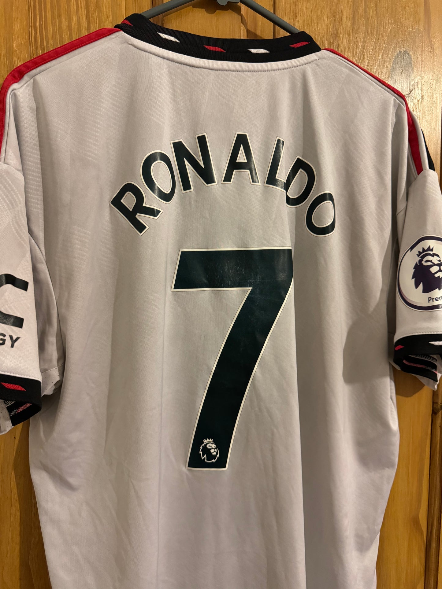 Manchester United Football Shirt - 2022 / 2023 - Away - Large - #7 Cristiano Ronaldo