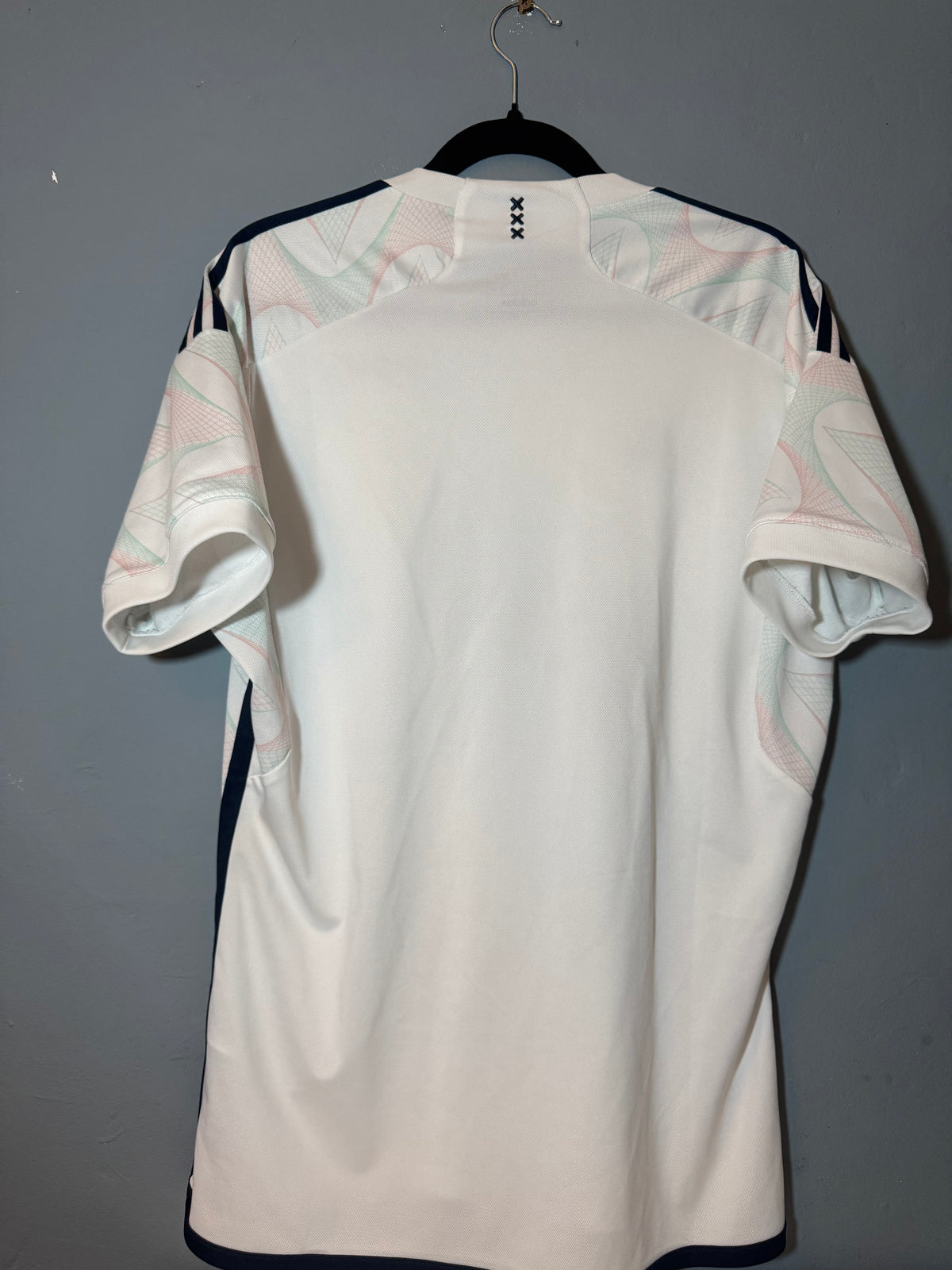 Ajax Football Shirt - 2023 / 2024 - Away - Large