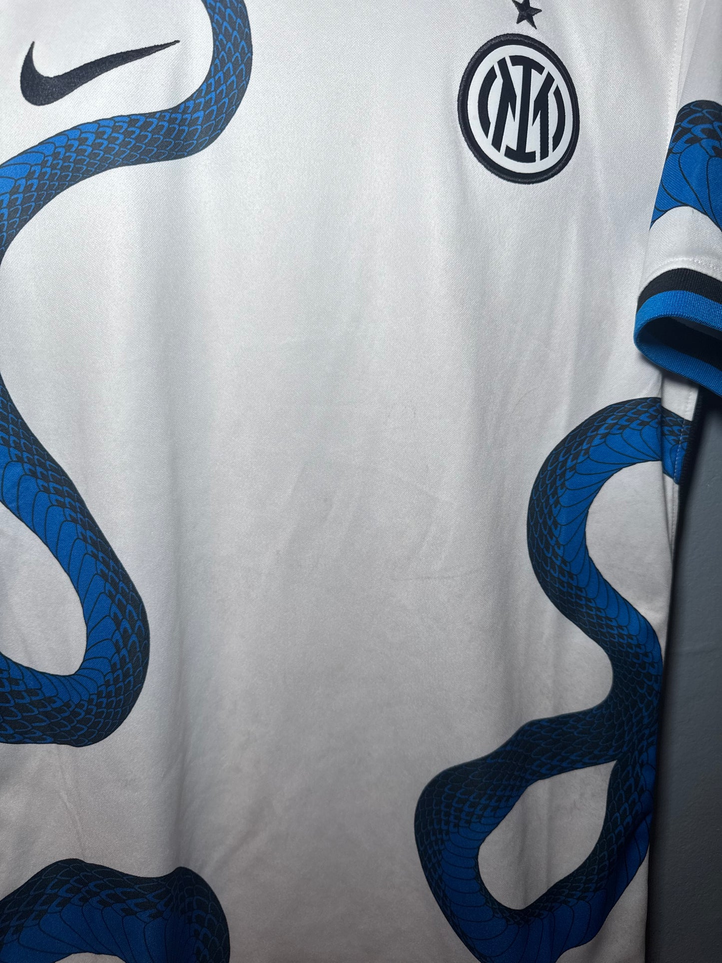 Inter Milan Football Shirt - 2021 / 2022 - Away - Small