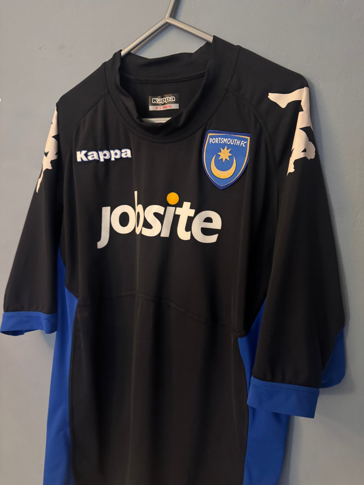 Portsmouth Football Shirt - 2011 / 2012 - Away - XL