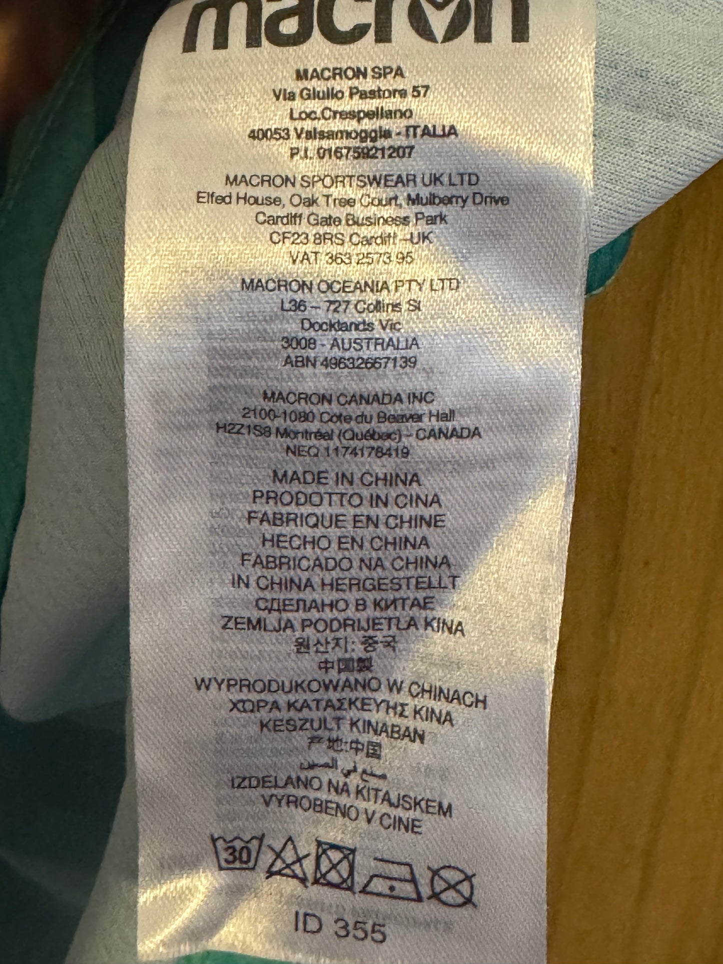 Hajduk Split Football Shirt - 2023 / 2024 - Third - Medium