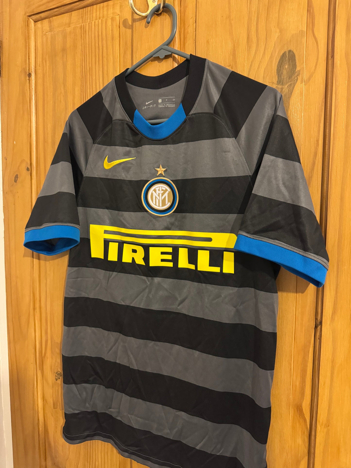 Inter Milan Football Shirt - 2020 / 2021 - Third - Small - Rare