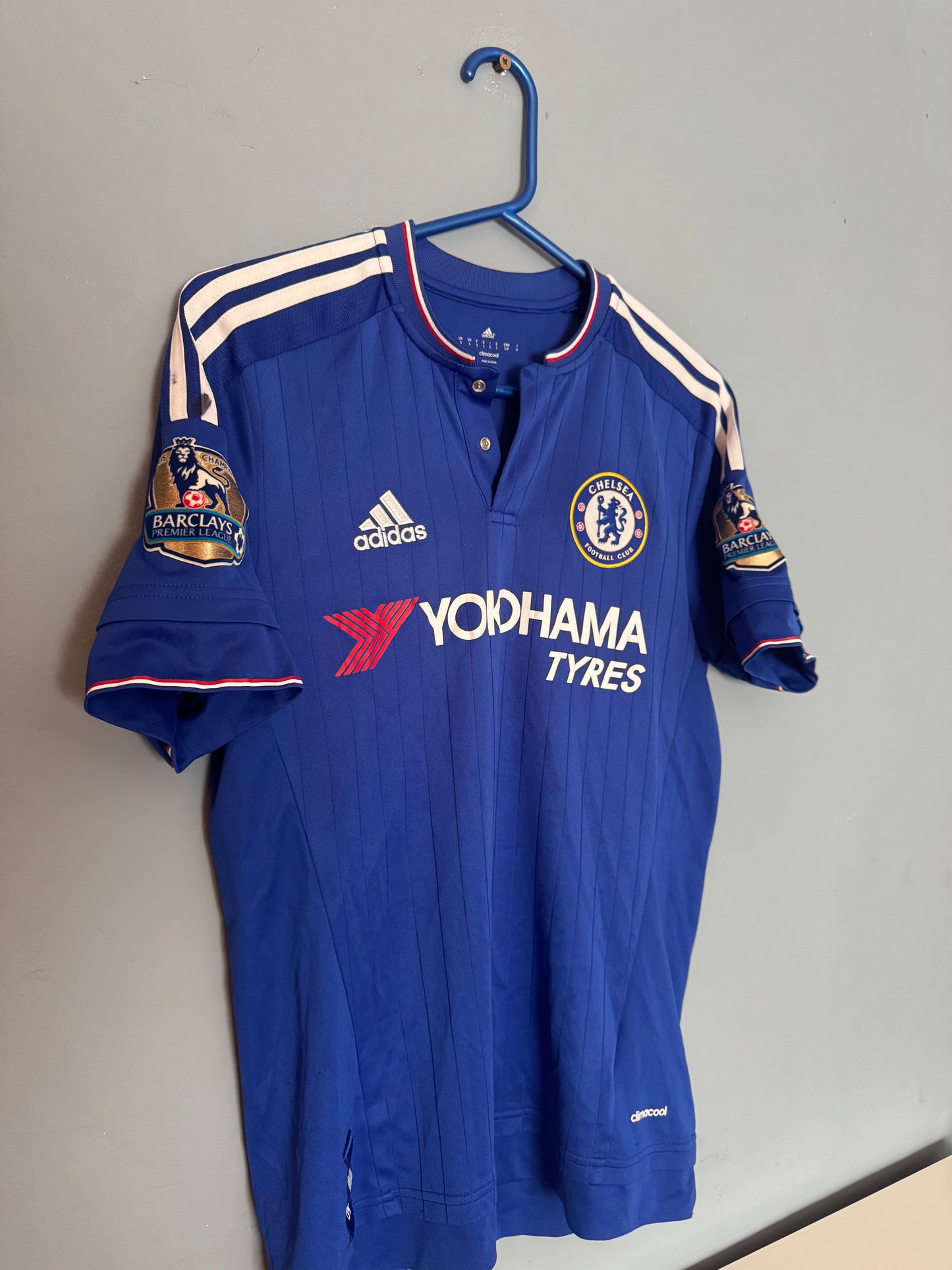 Chelsea Football Shirt - 2015 / 2016 - Home - Small - #10 Eden Hazard