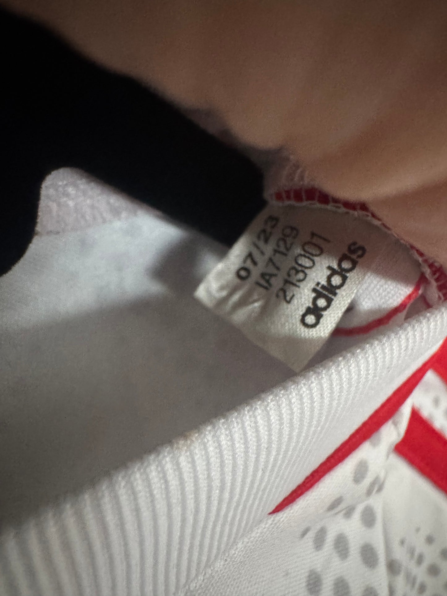 1.FC Union Berlin Football Shirt - 2023 / 2024 - Away - Medium