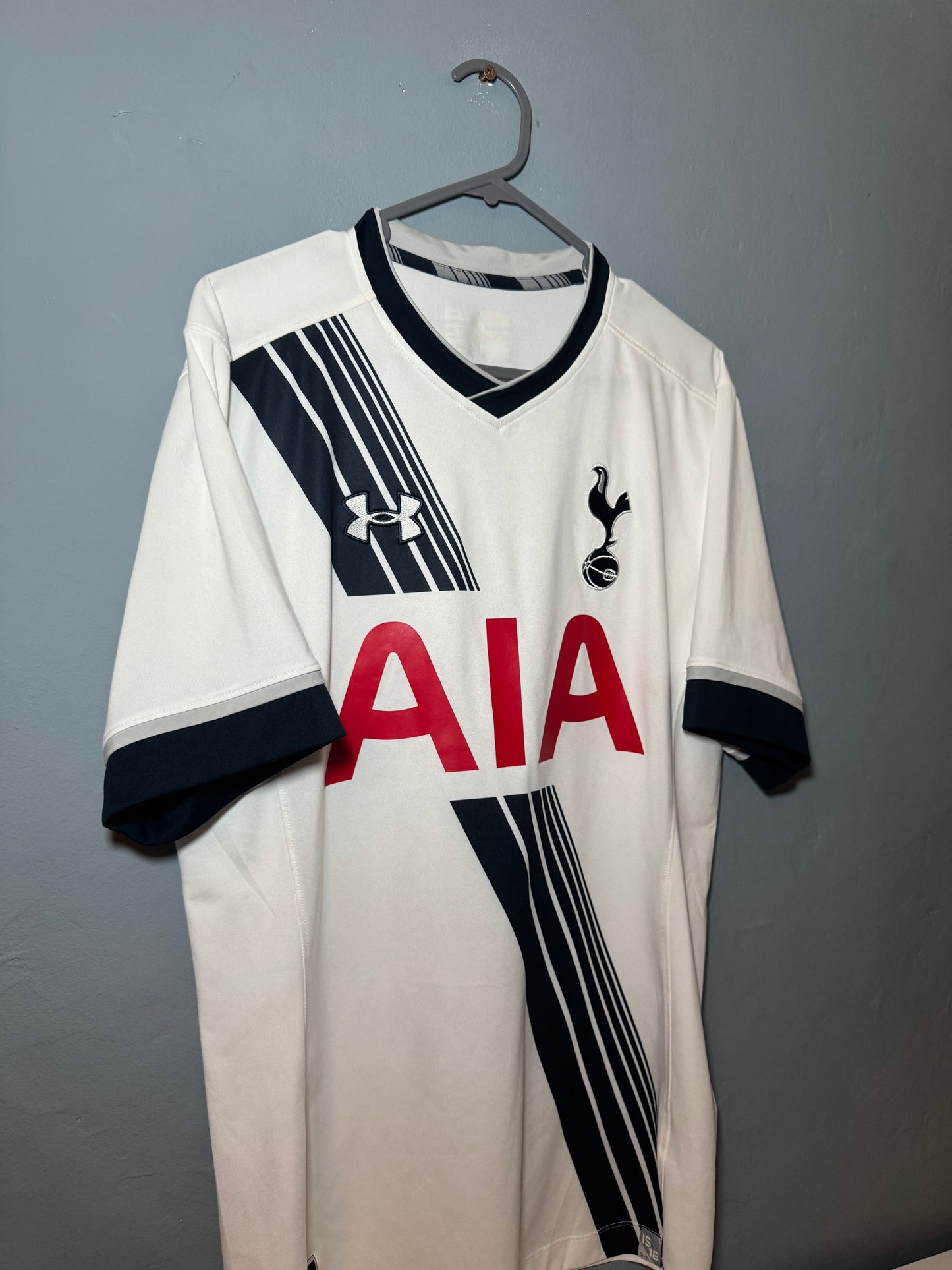 Tottenham Hotspur Football Shirt - 2015 / 2016 - Home - Medium - #7 Heung Min Son
