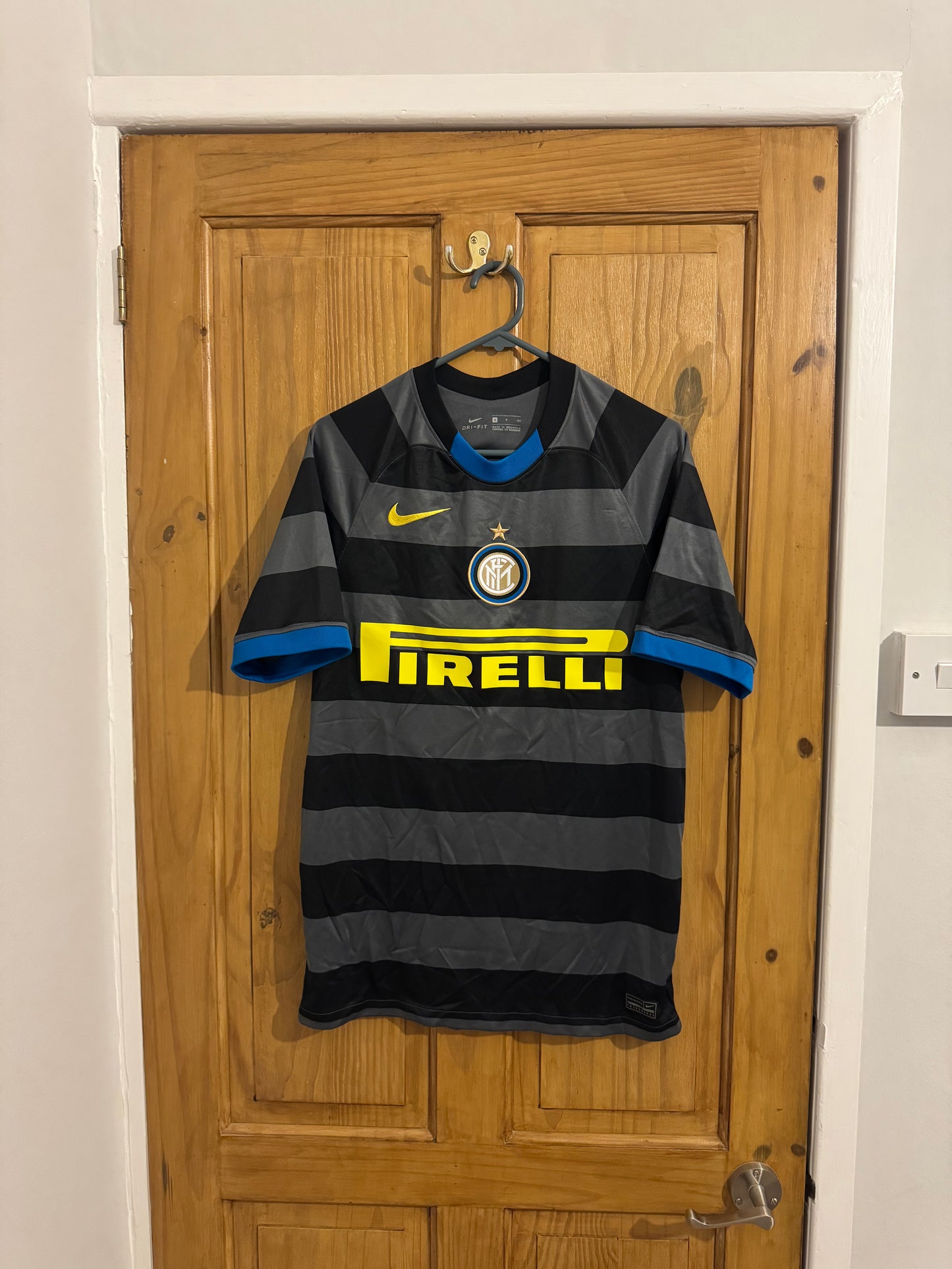 Inter Milan Football Shirt - 2020 / 2021 - Third - Small - Rare