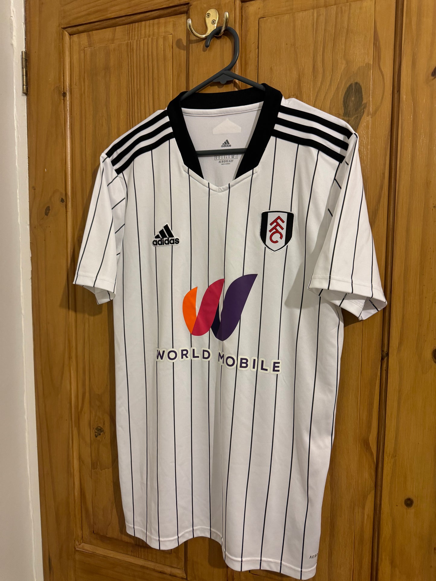 Fulham Football Shirt - 2021 / 2022 - Home - Medium