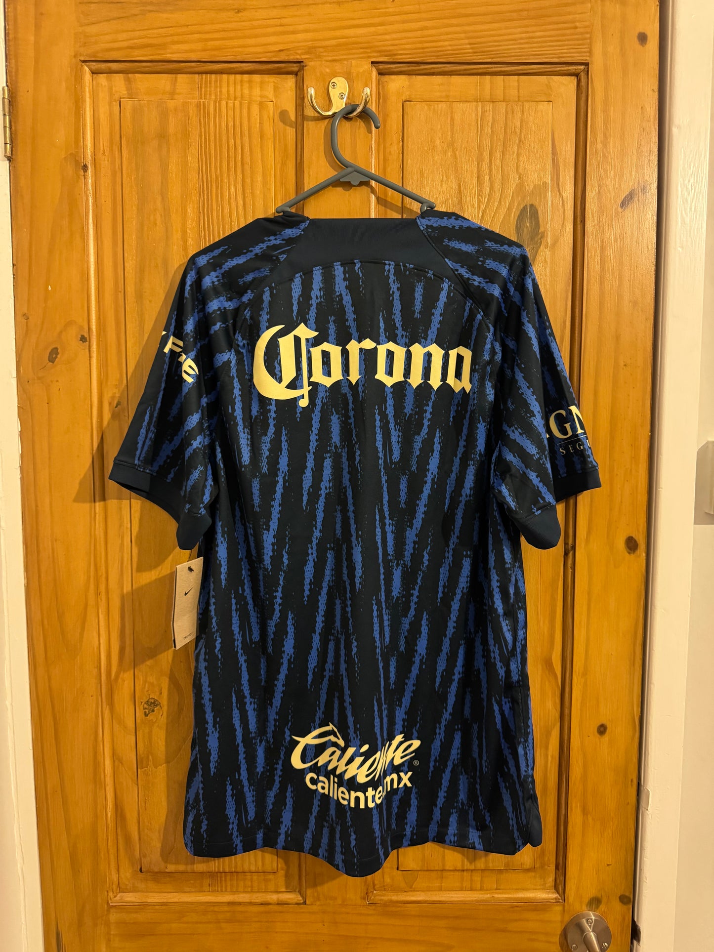 Club America Football Shirt - 2022 / 2023 - Away - Large - Rare - New With Tags