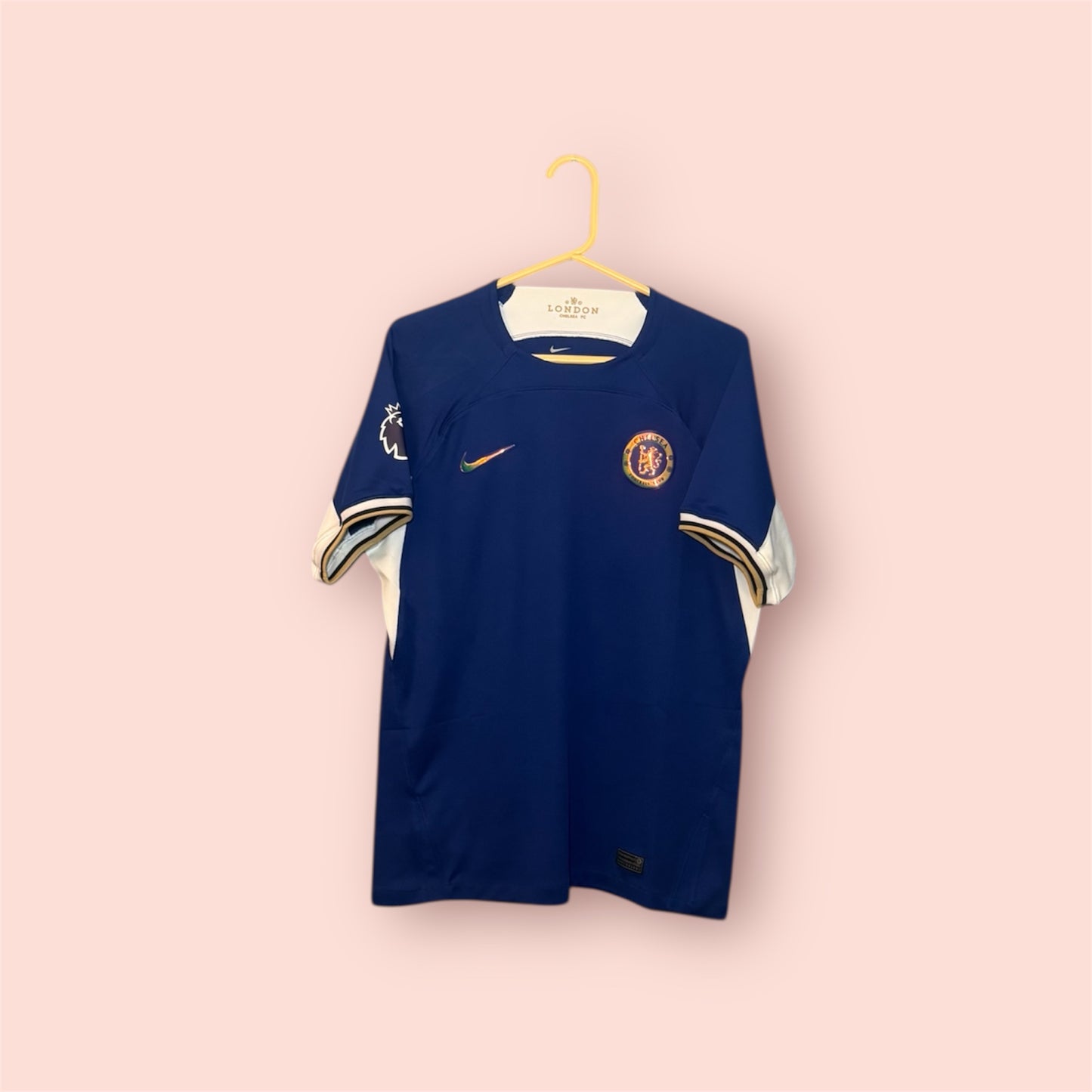 Chelsea Football Shirt - 2023 / 2024 - Home - Medium - #8 Enzo Fernandez