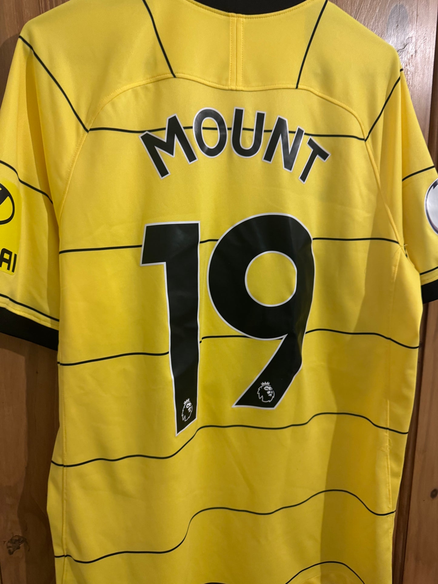 Chelsea Football Shirt - 2021 / 2022 - Away - Medium - #19 Mason Mount