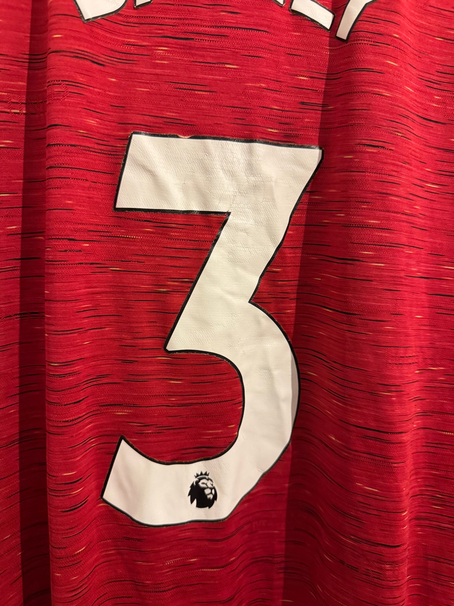 Manchester United Football Shirt - 2020 / 2021 - Home - Medium - #3 Bailly