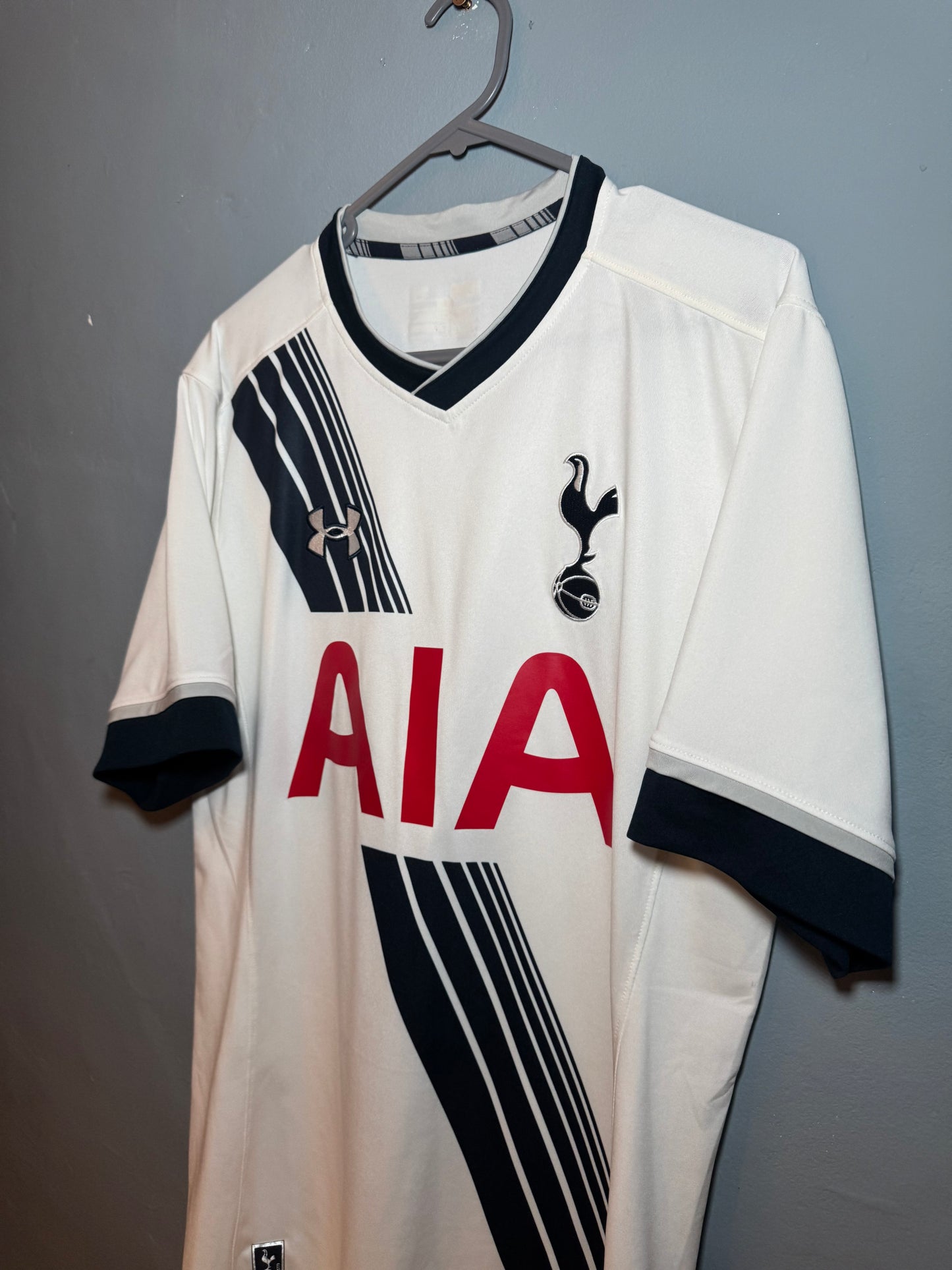 Tottenham Hotspur Football Shirt - 2015 / 2016 - Home - Medium - #7 Heung Min Son